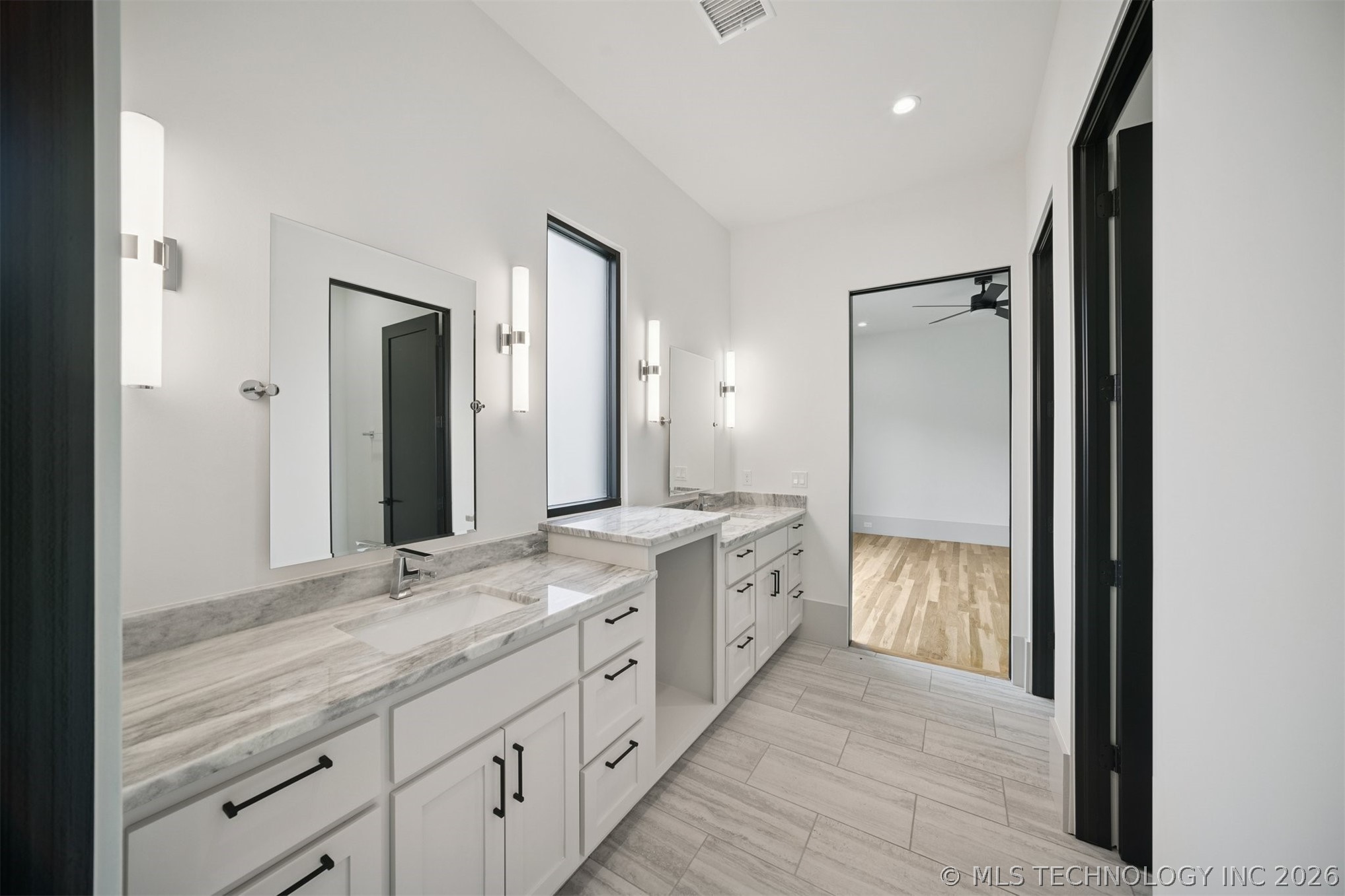 17889 E Falcon Pass Owasso OK 74055