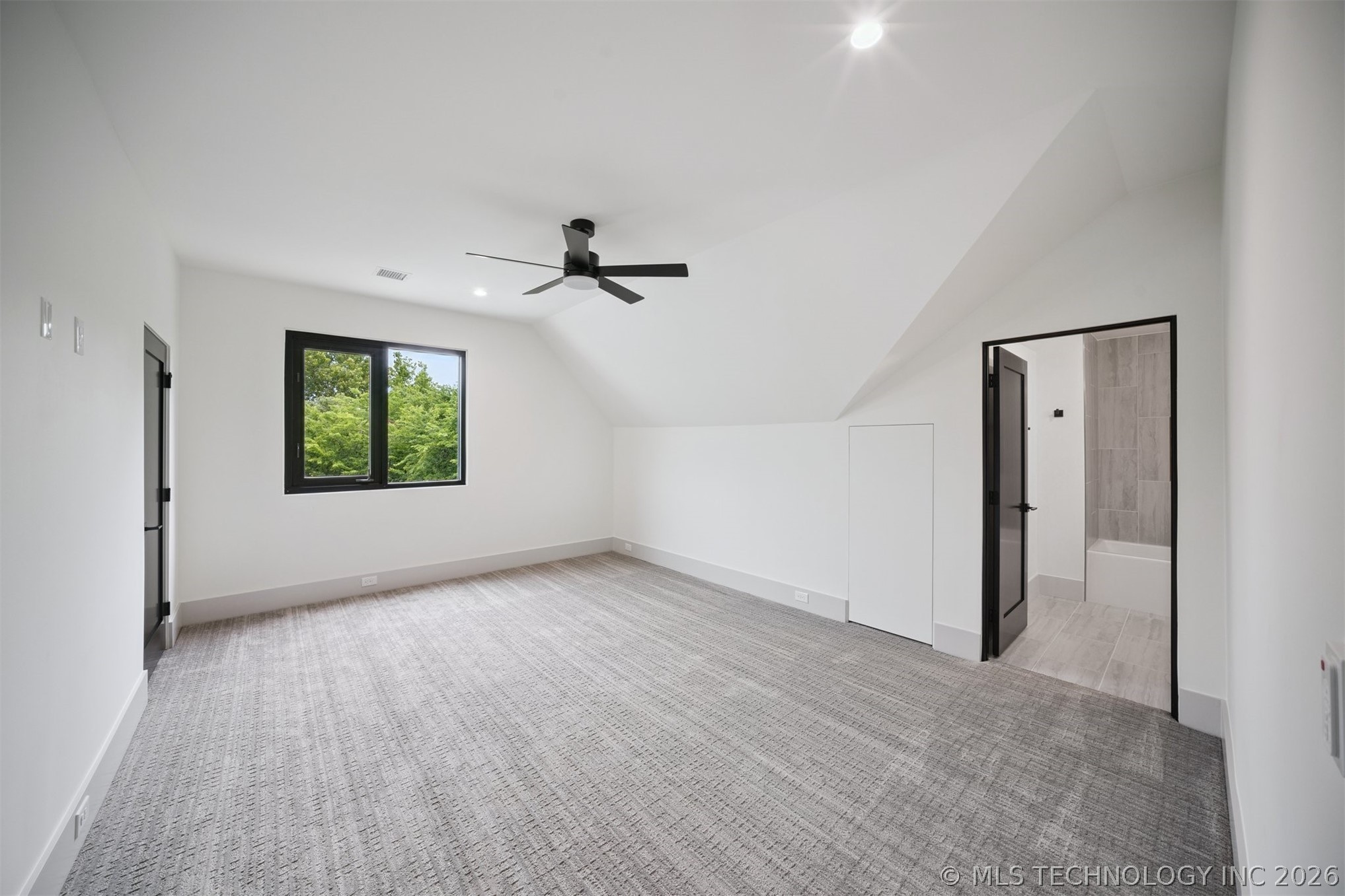17889 E Falcon Pass Owasso OK 74055