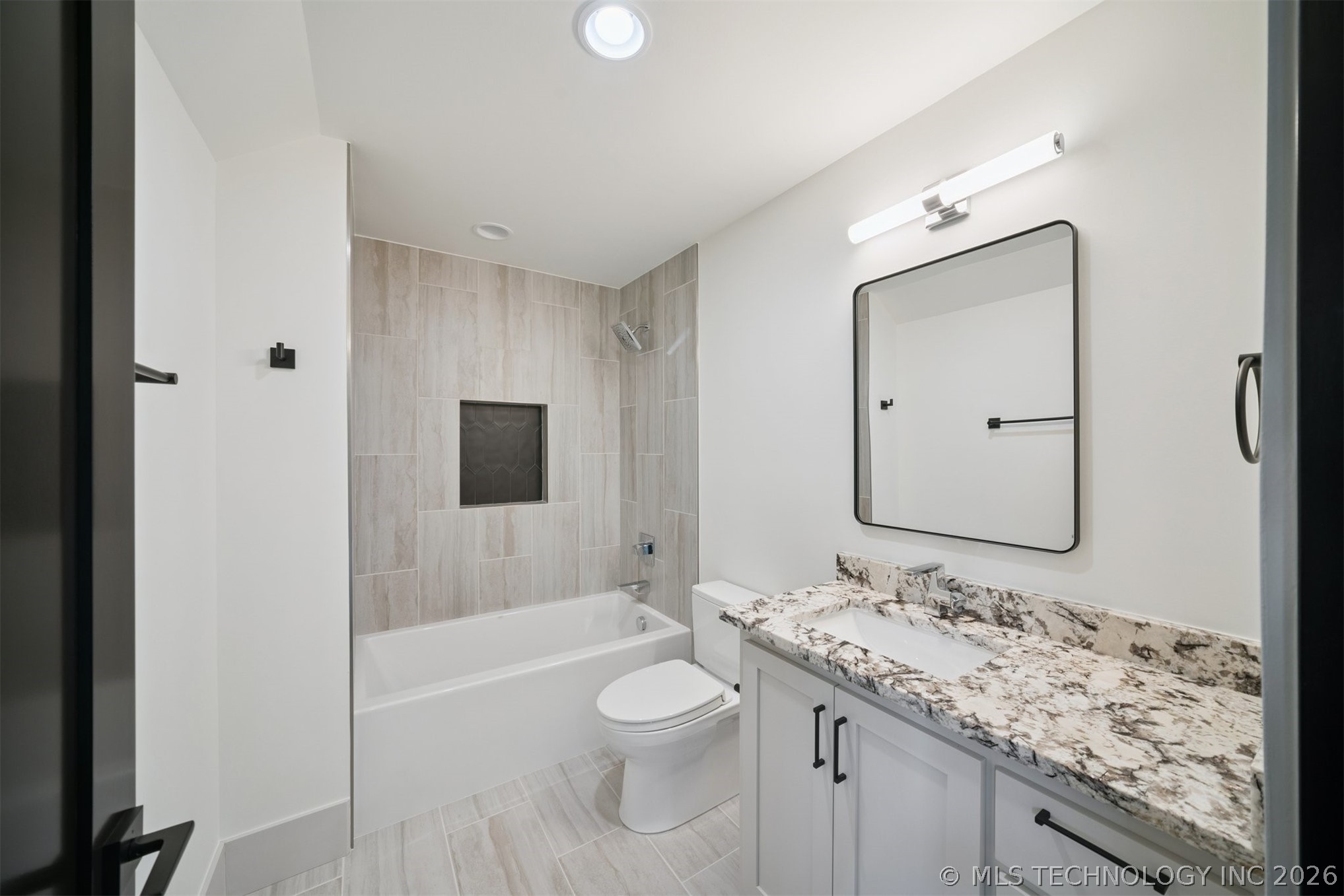 17889 E Falcon Pass Owasso OK 74055