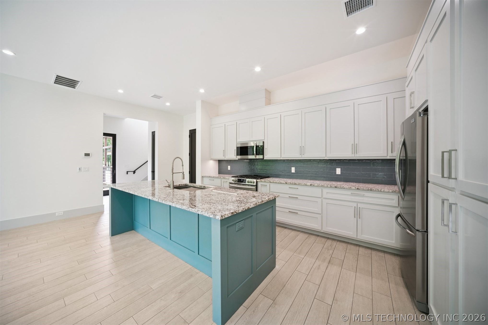 17889 E Falcon Pass Owasso OK 74055