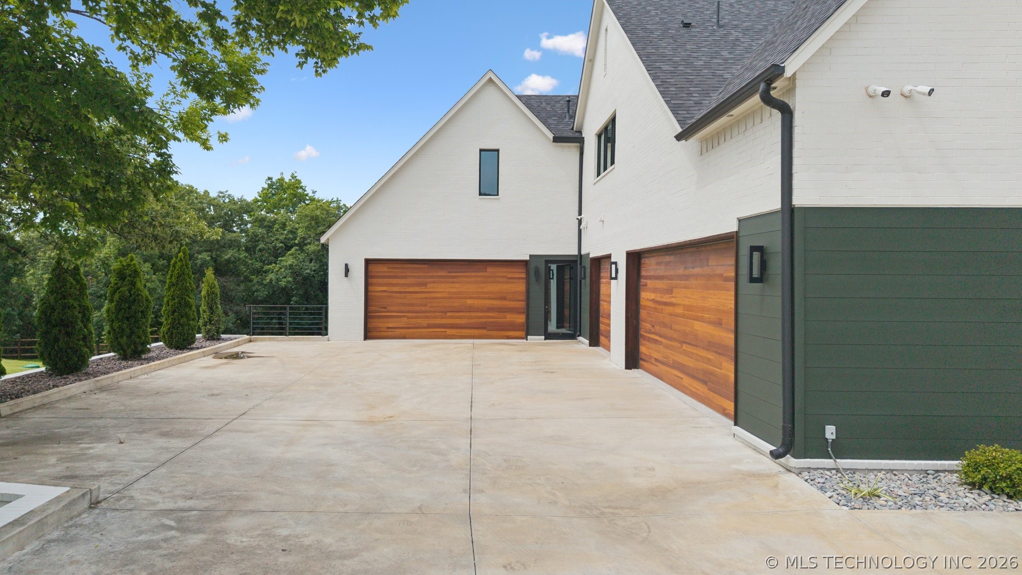 17889 E Falcon Pass Owasso OK 74055