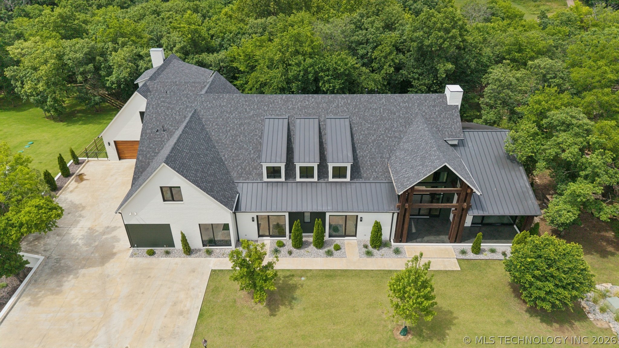 17889 E Falcon Pass Owasso OK 74055