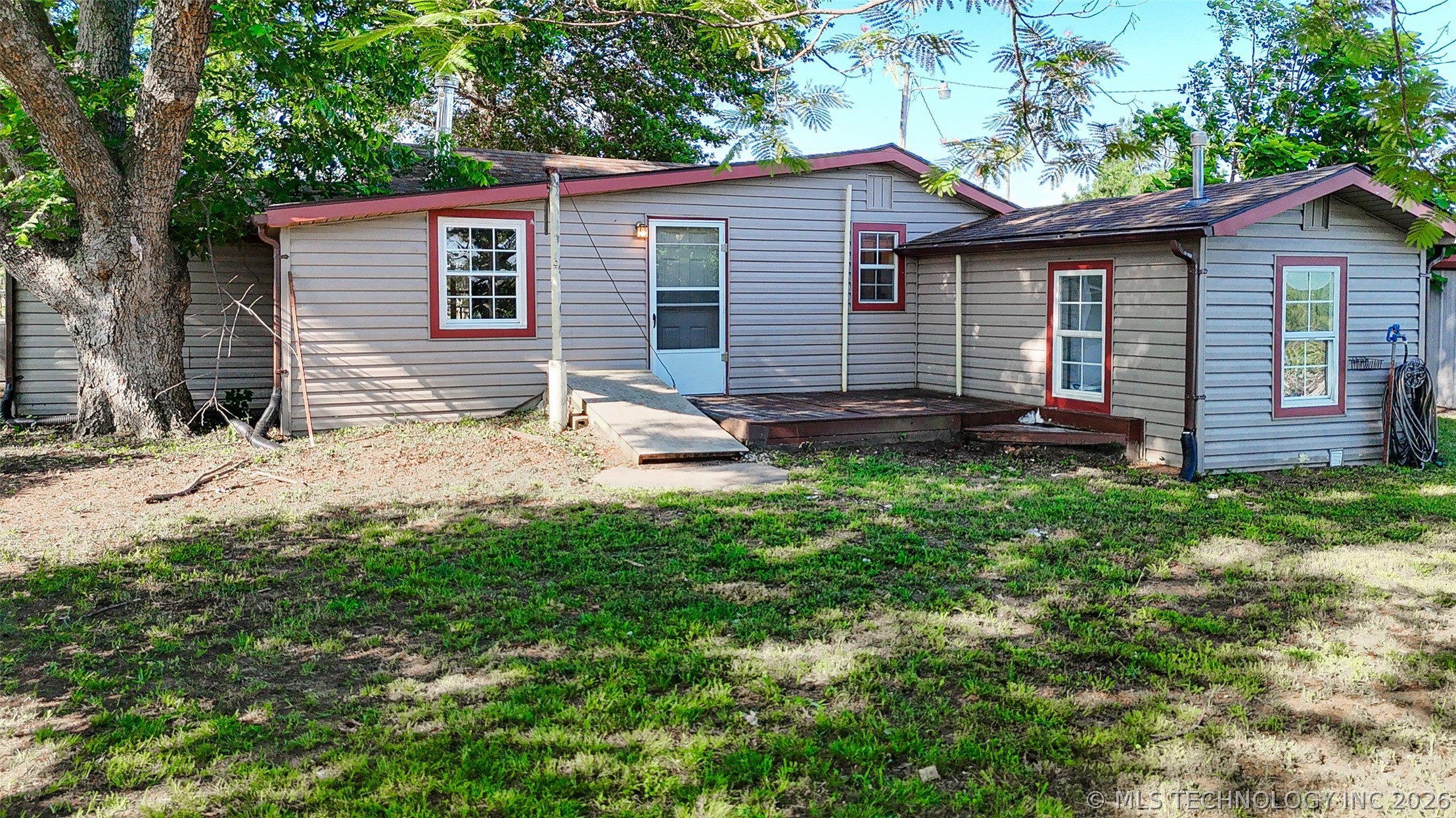 17240 County Road 1490 Ada OK 74820