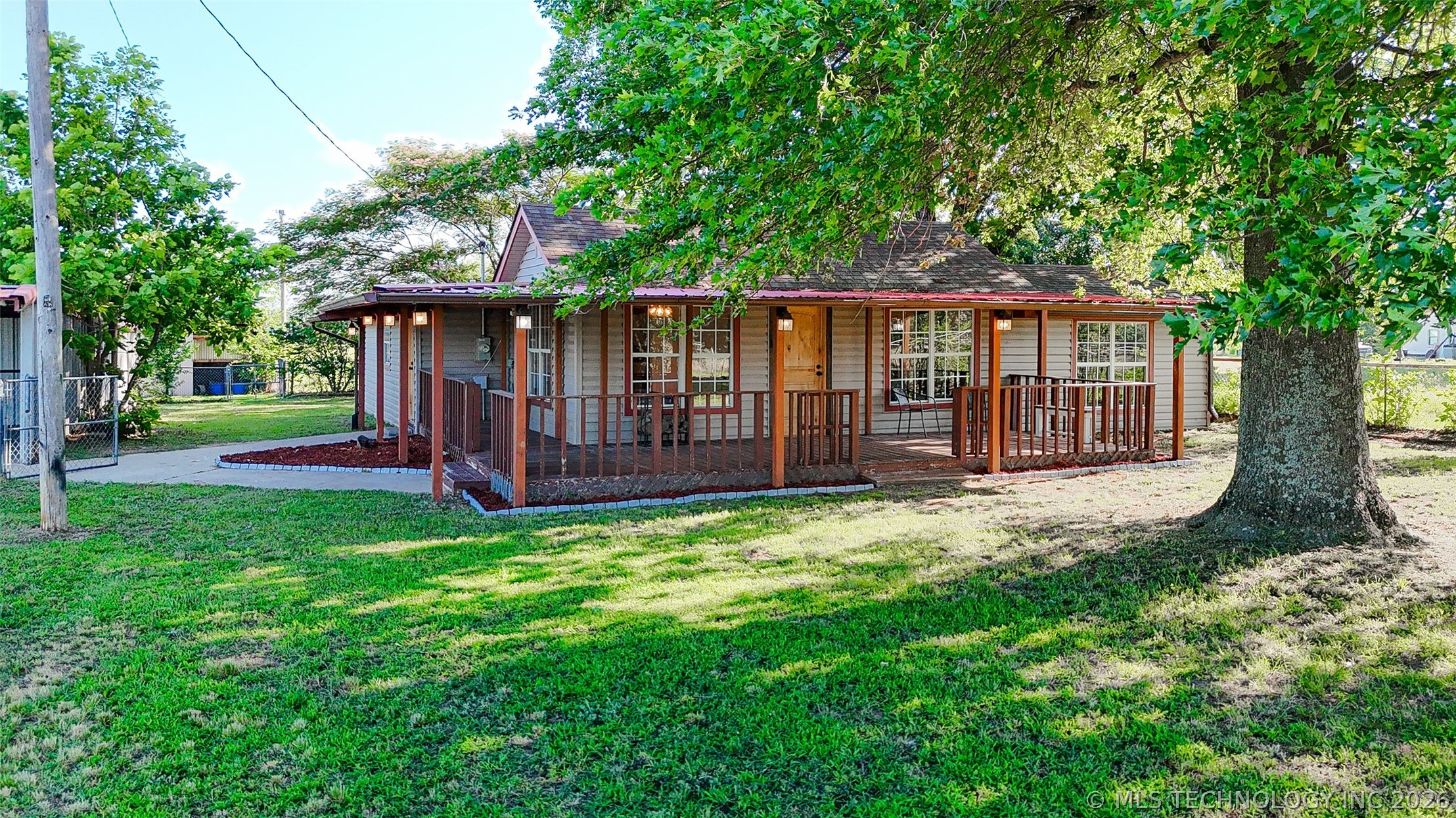 17240 County Road 1490 Ada OK 74820