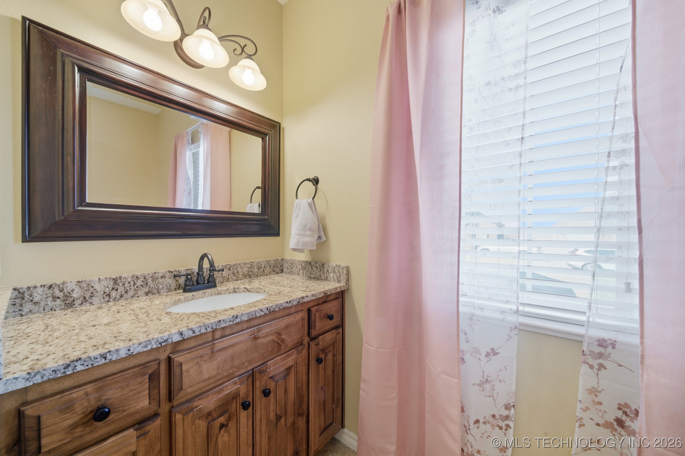 420 N Park Hill Loop Bartlesville OK 74006