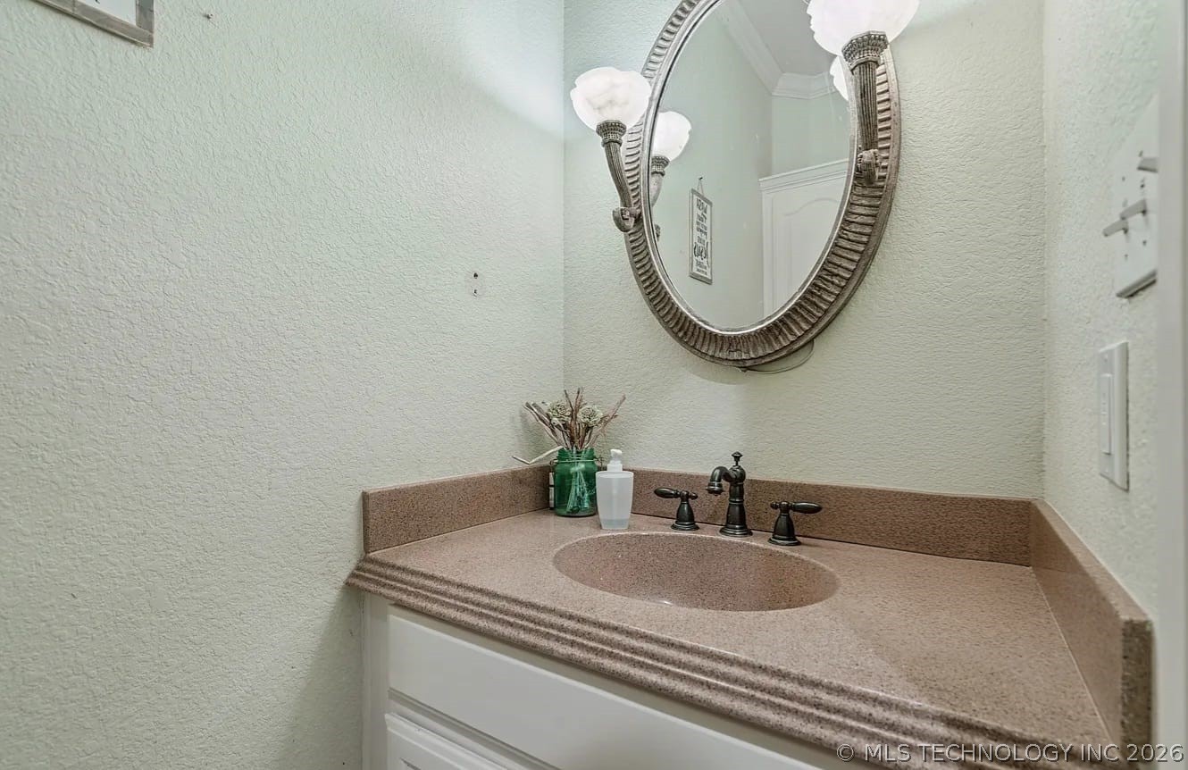1834 Sunset Park Terrace Ardmore OK 73401