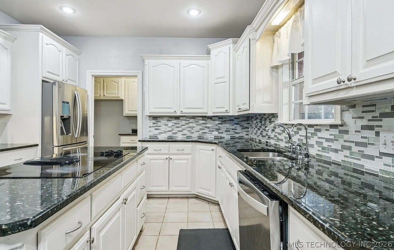 1834 Sunset Park Terrace Ardmore OK 73401