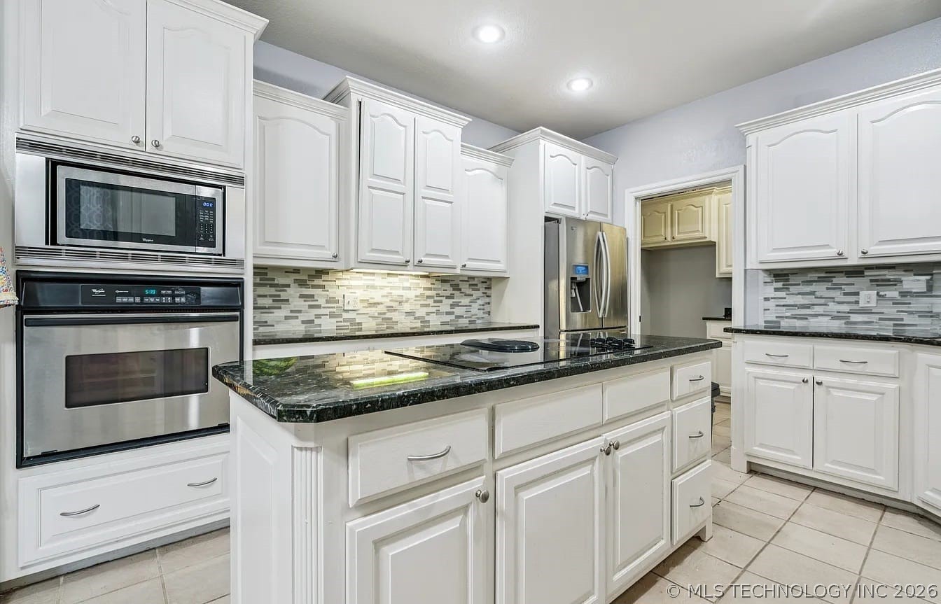 1834 Sunset Park Terrace Ardmore OK 73401