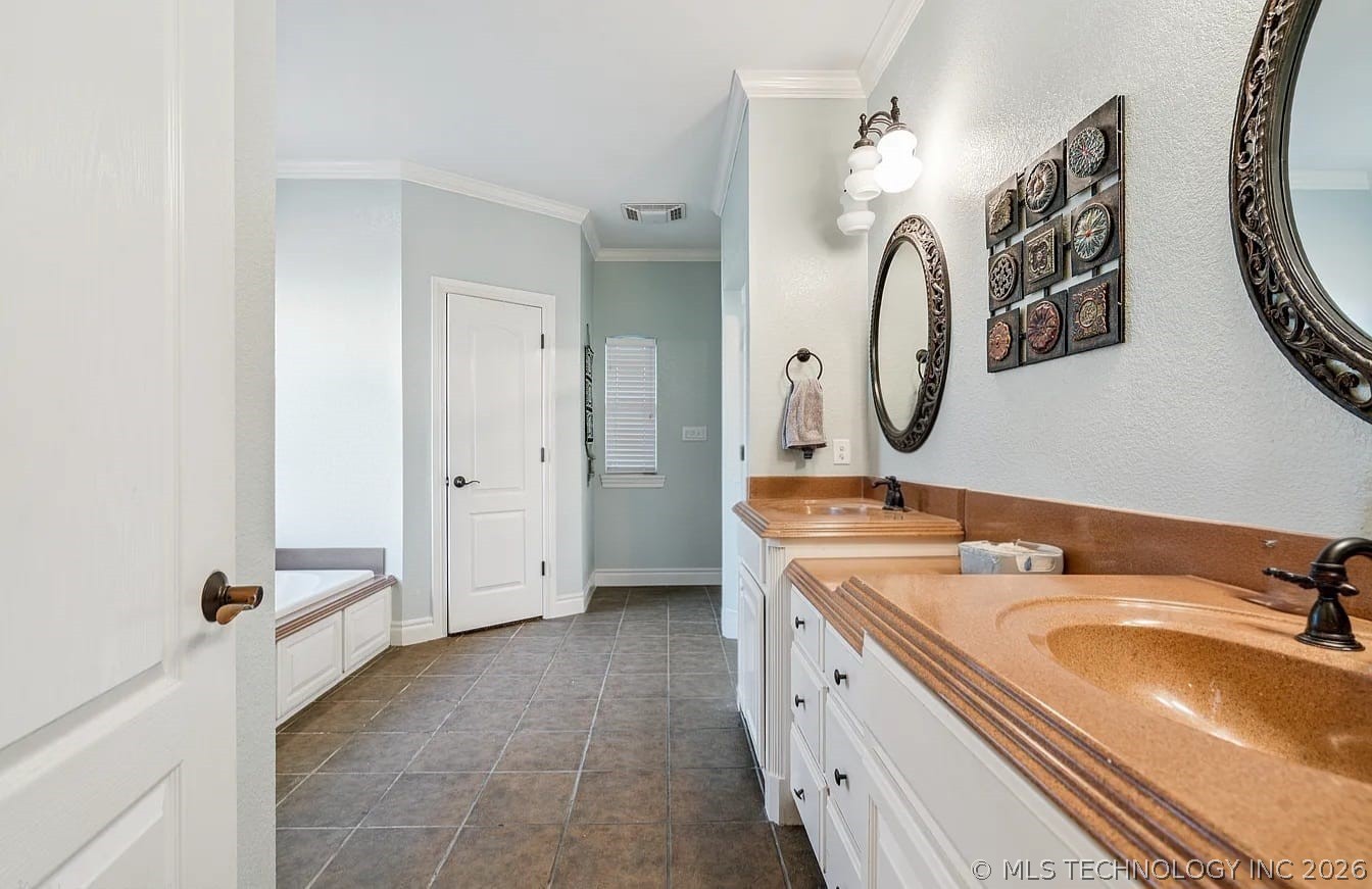 1834 Sunset Park Terrace Ardmore OK 73401
