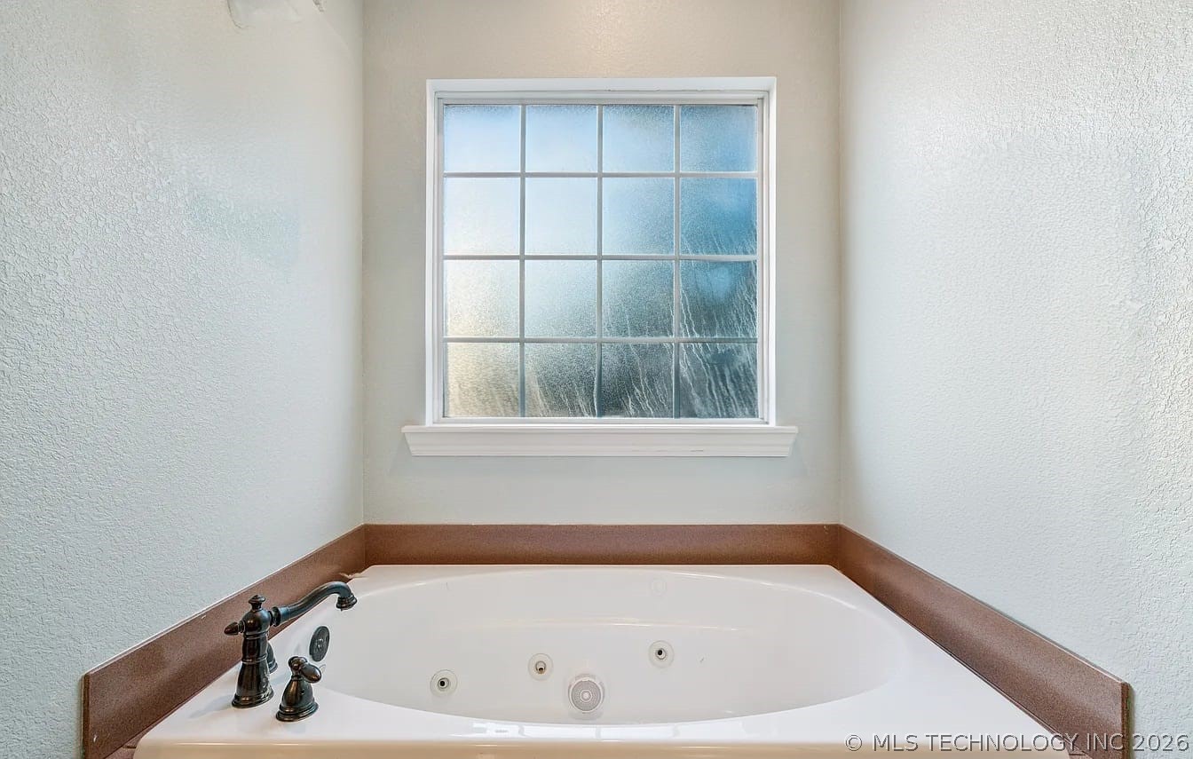 1834 Sunset Park Terrace Ardmore OK 73401