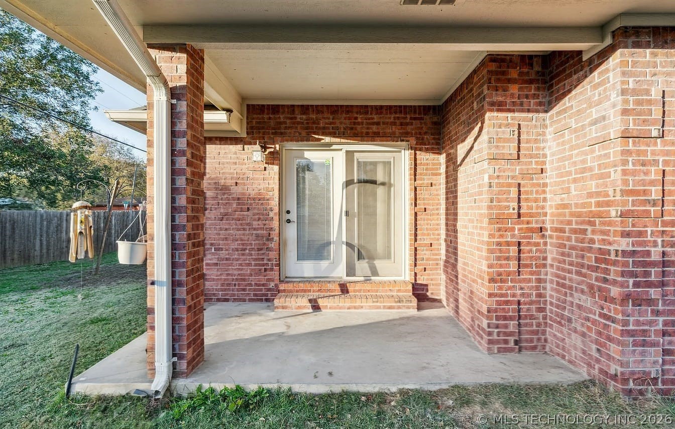 1834 Sunset Park Terrace Ardmore OK 73401