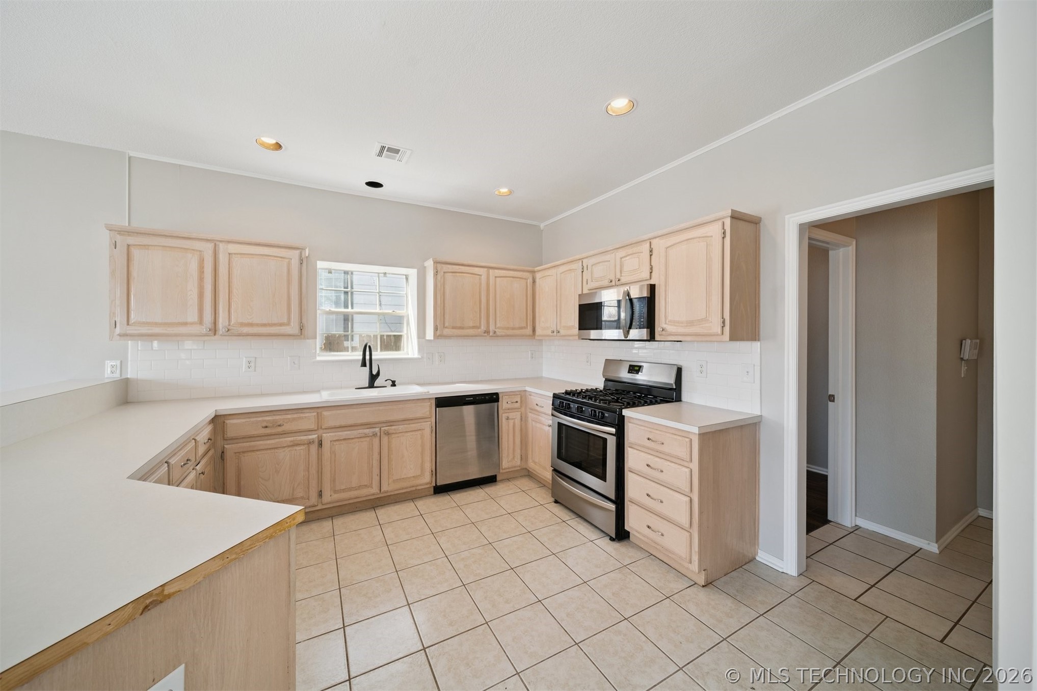 9208 E 90th Street Tulsa OK 74133