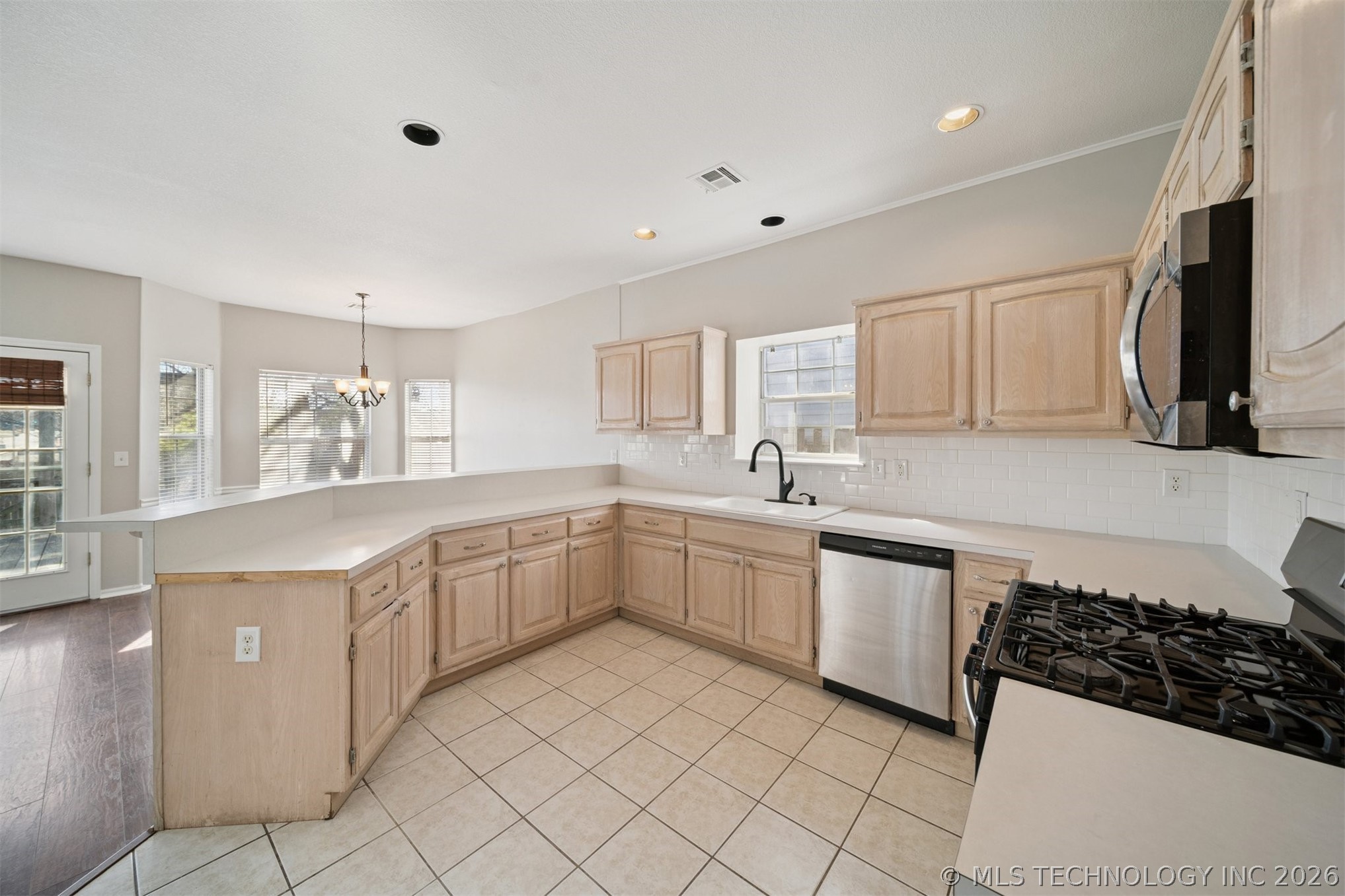 9208 E 90th Street Tulsa OK 74133
