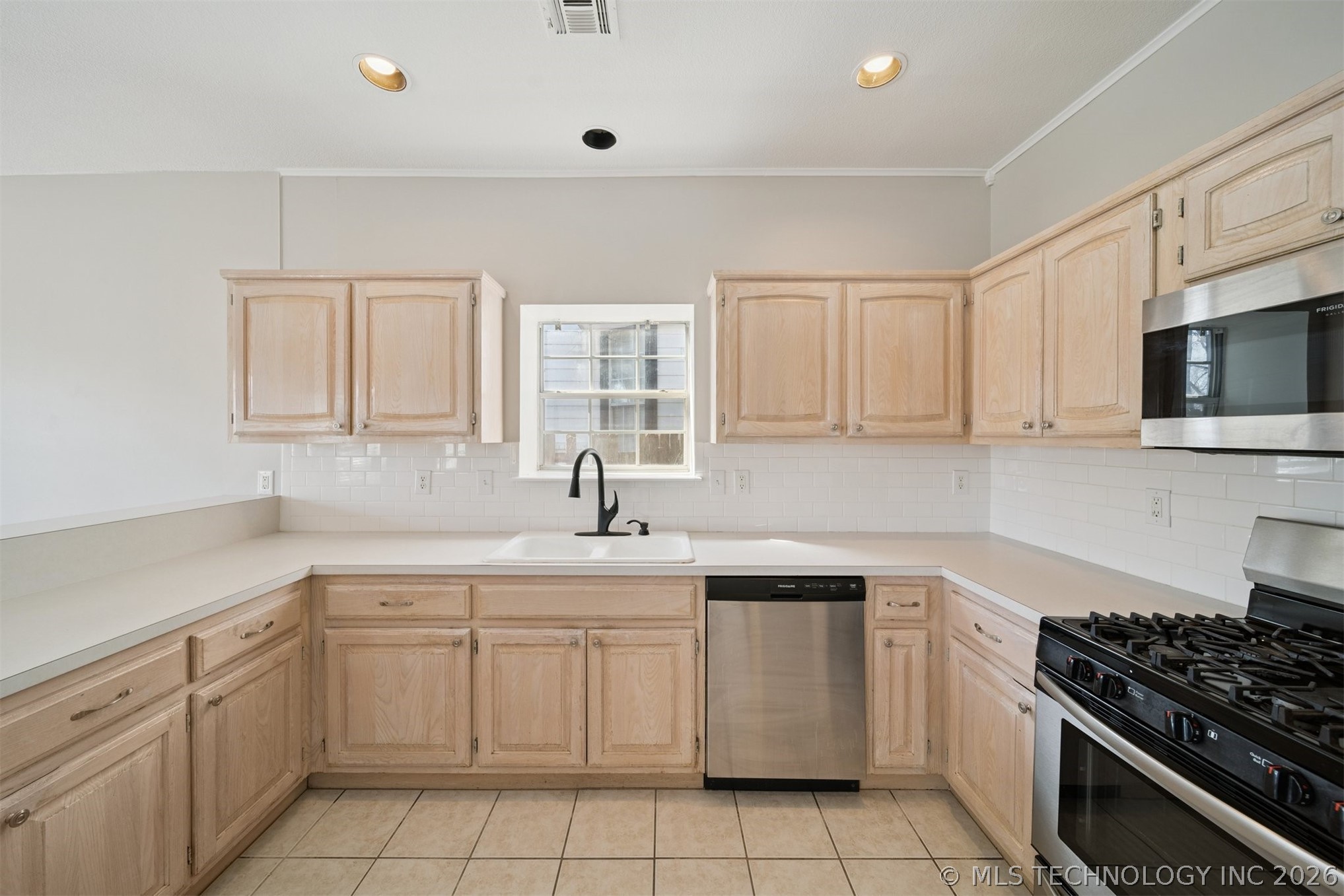 9208 E 90th Street Tulsa OK 74133