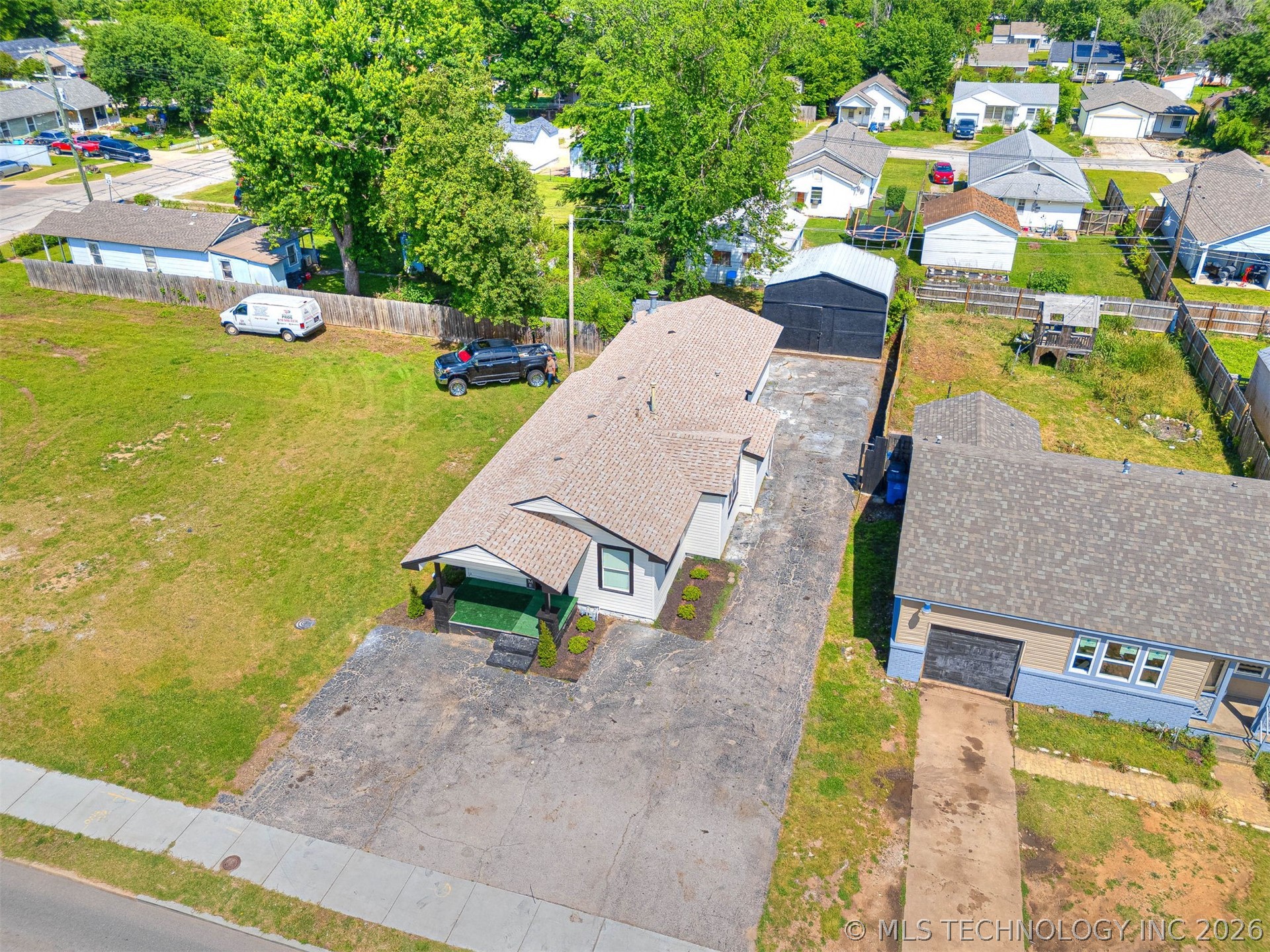 4809 S 33rd Westavenue Tulsa OK 74107