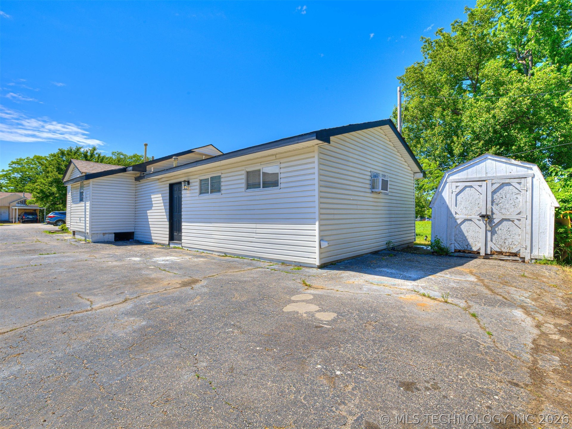 4809 S 33rd Westavenue Tulsa OK 74107