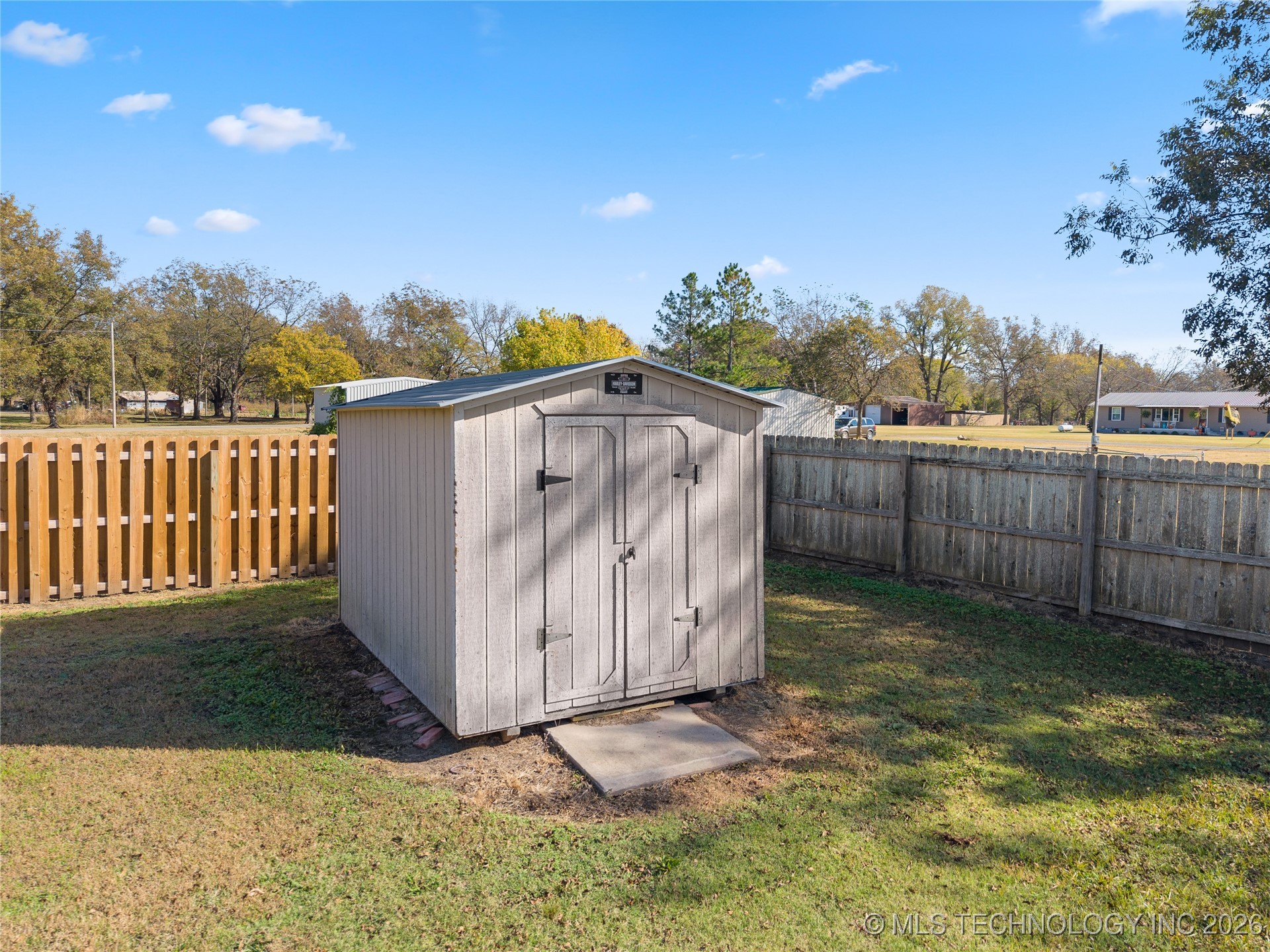 300 S 1st Street Dougherty OK 73032