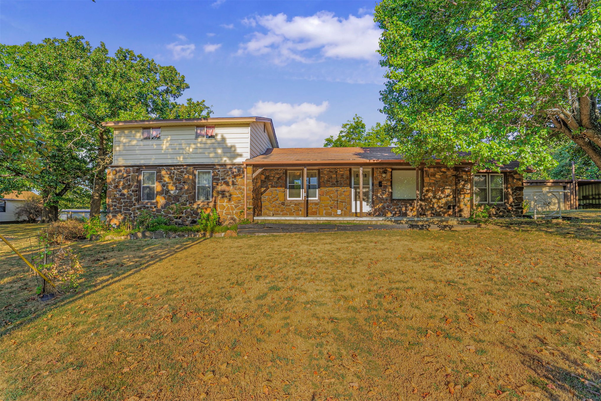 17600 S 4220 Road Claremore OK 74017
