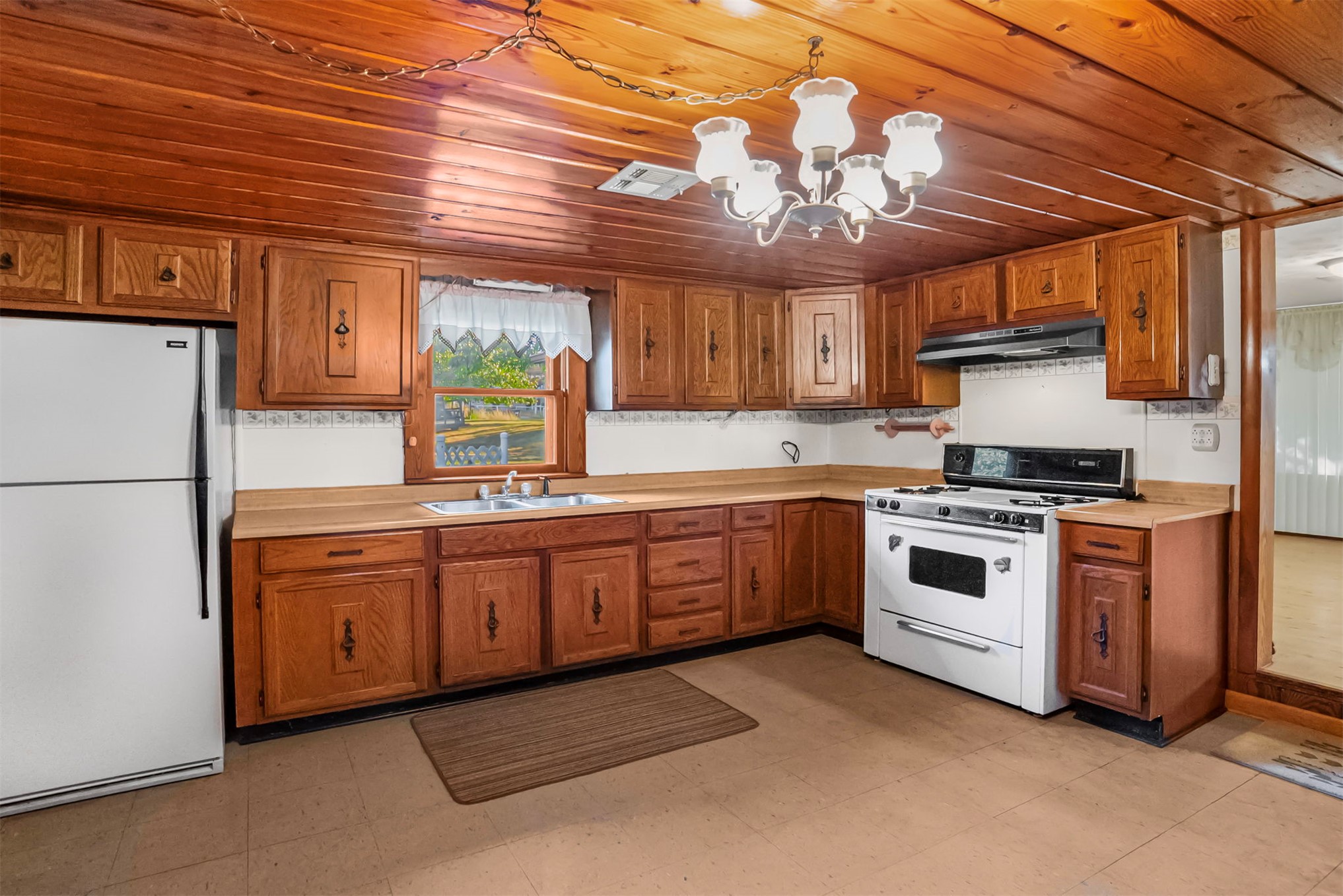 17600 S 4220 Road Claremore OK 74017