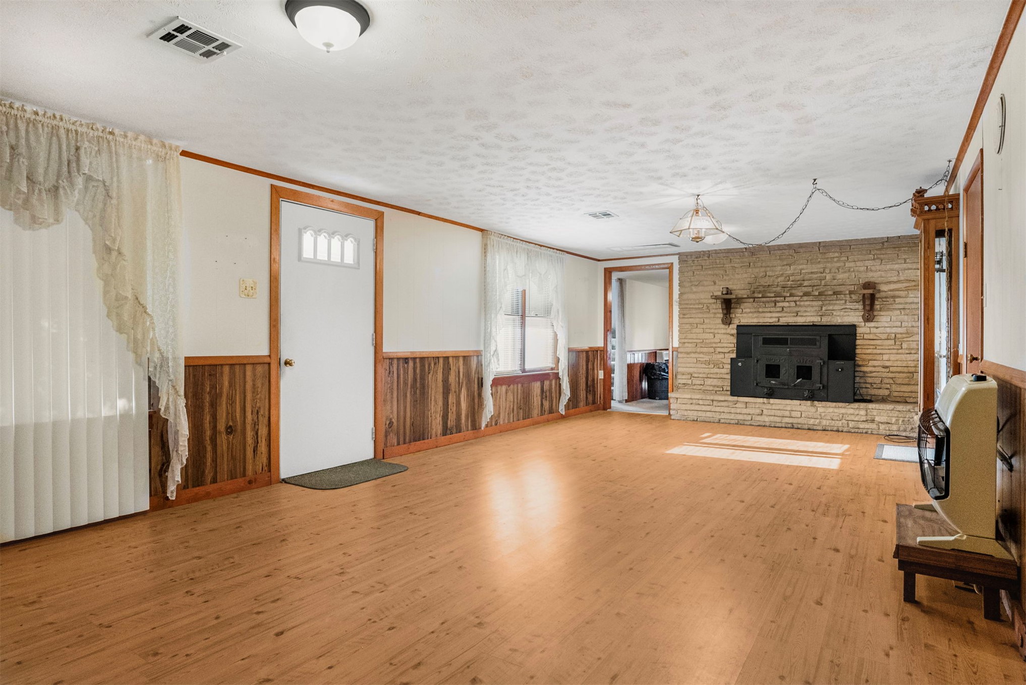 17600 S 4220 Road Claremore OK 74017