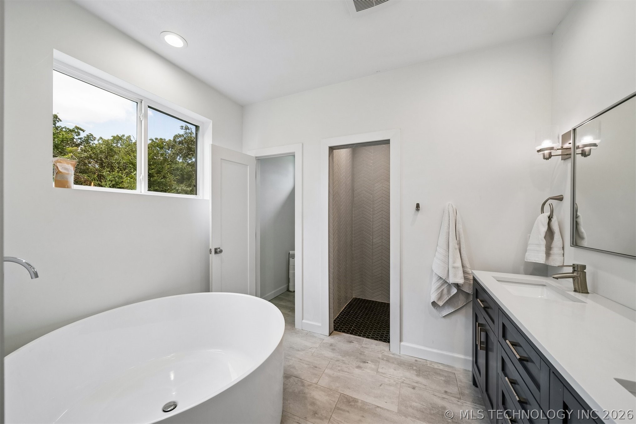 8116 Gary Drive Tulsa OK 74131