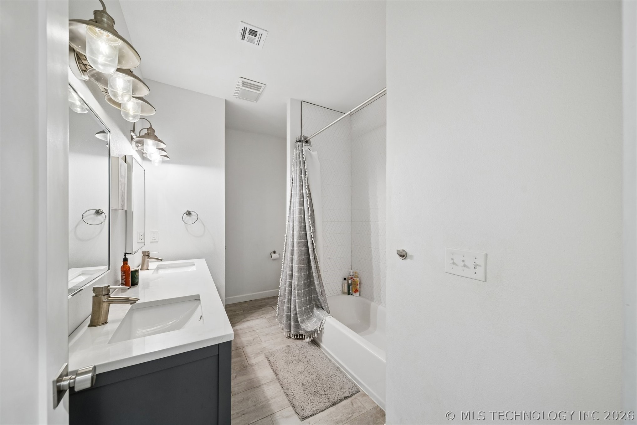8116 Gary Drive Tulsa OK 74131