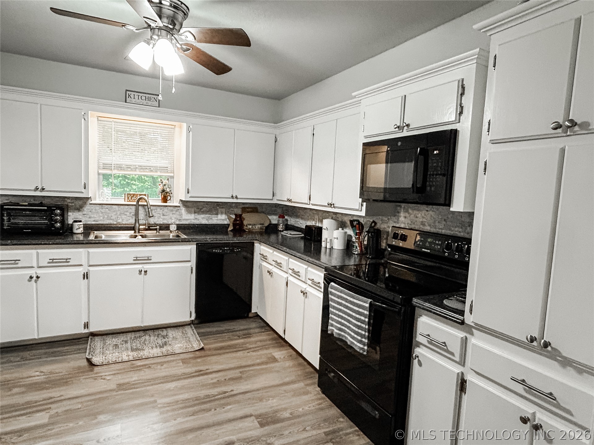 115411 S 4192 Road Checotah OK 74426