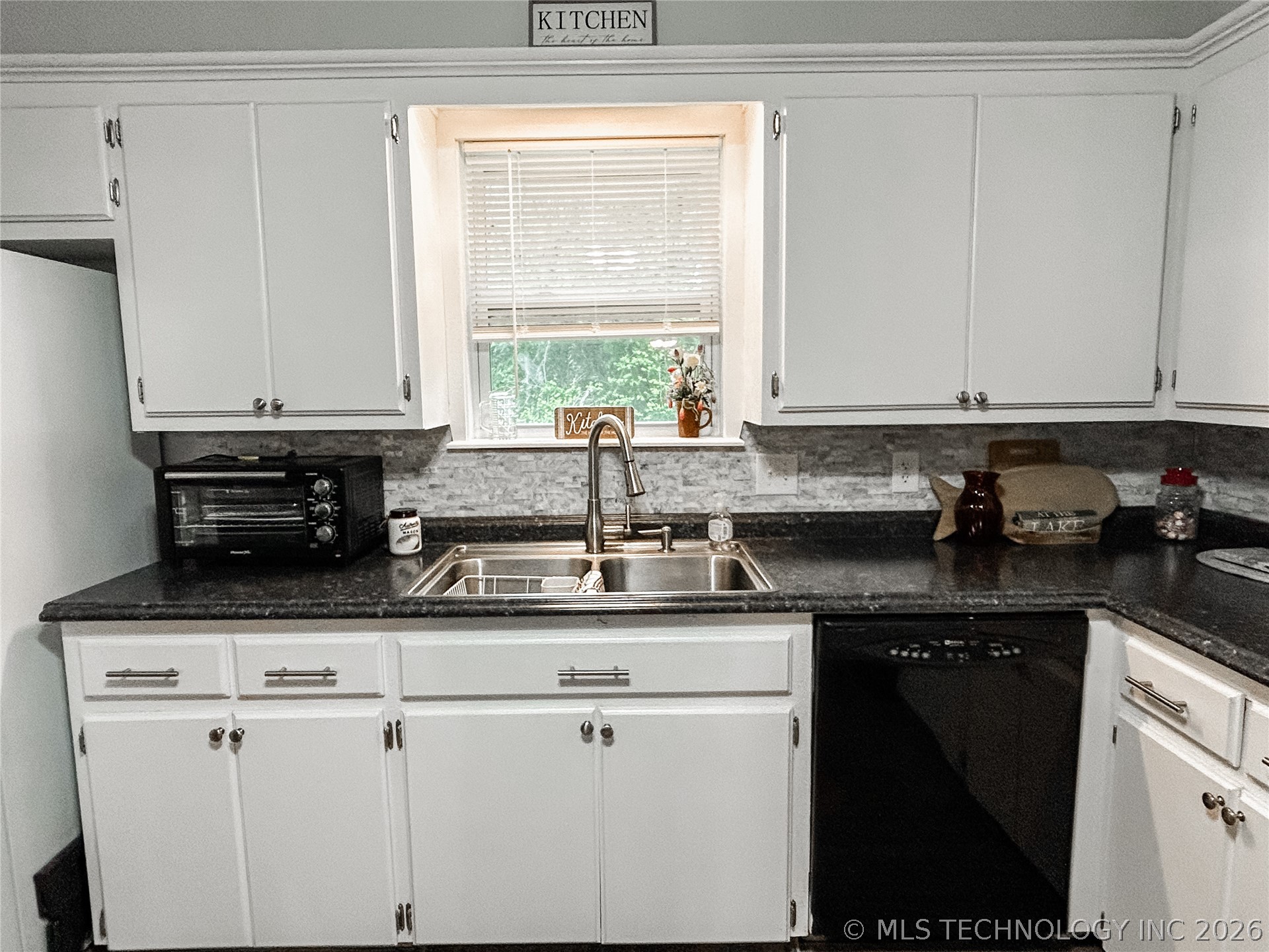 115411 S 4192 Road Checotah OK 74426