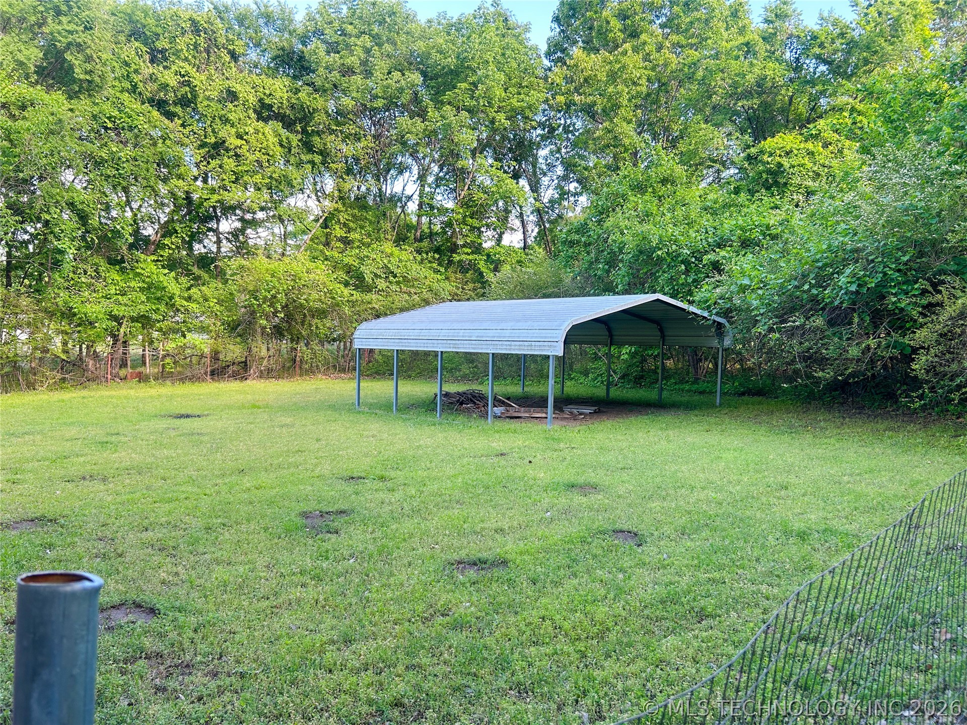 115411 S 4192 Road Checotah OK 74426