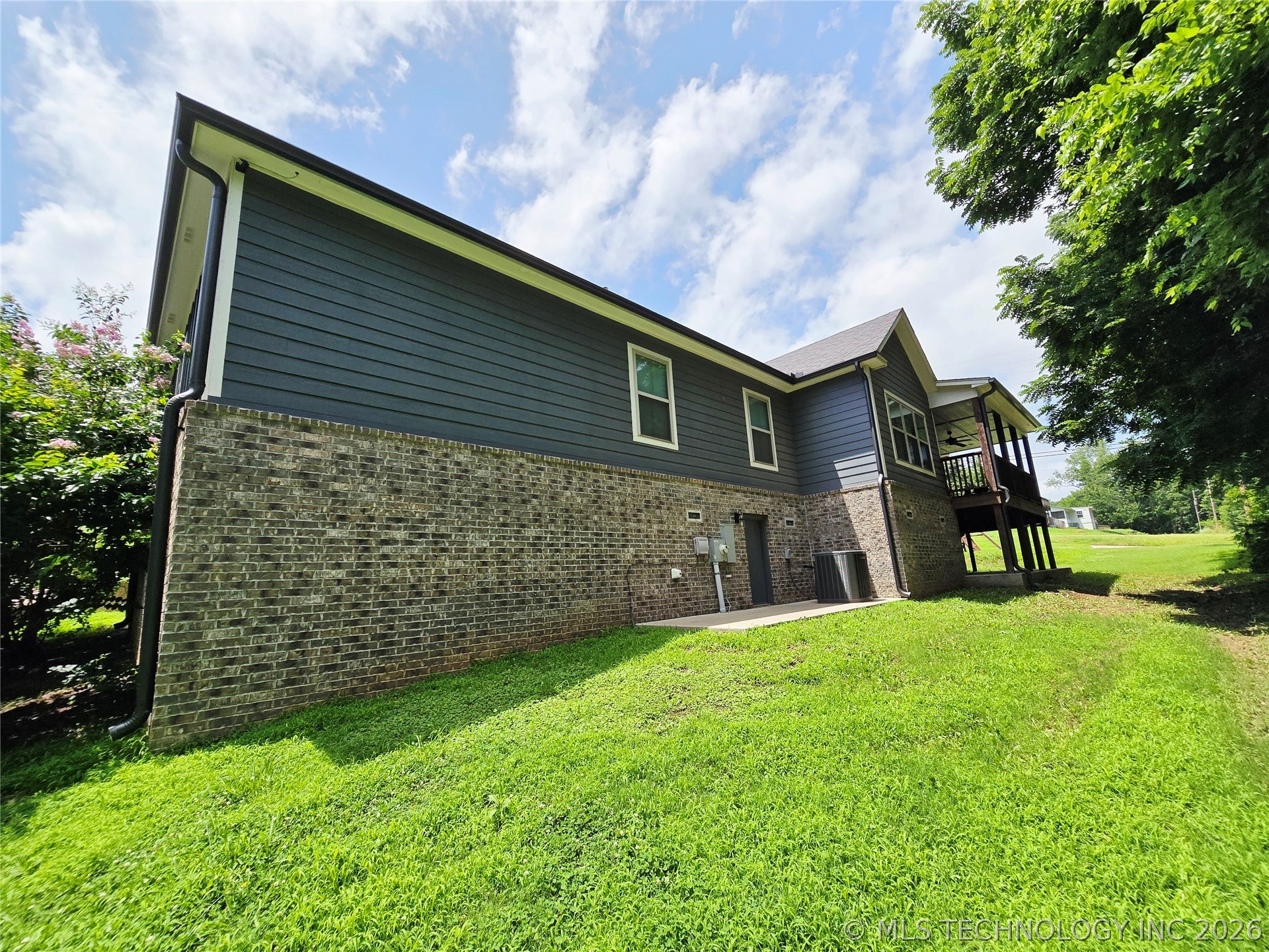 1715 W Blue Starr Drive Claremore OK 74017