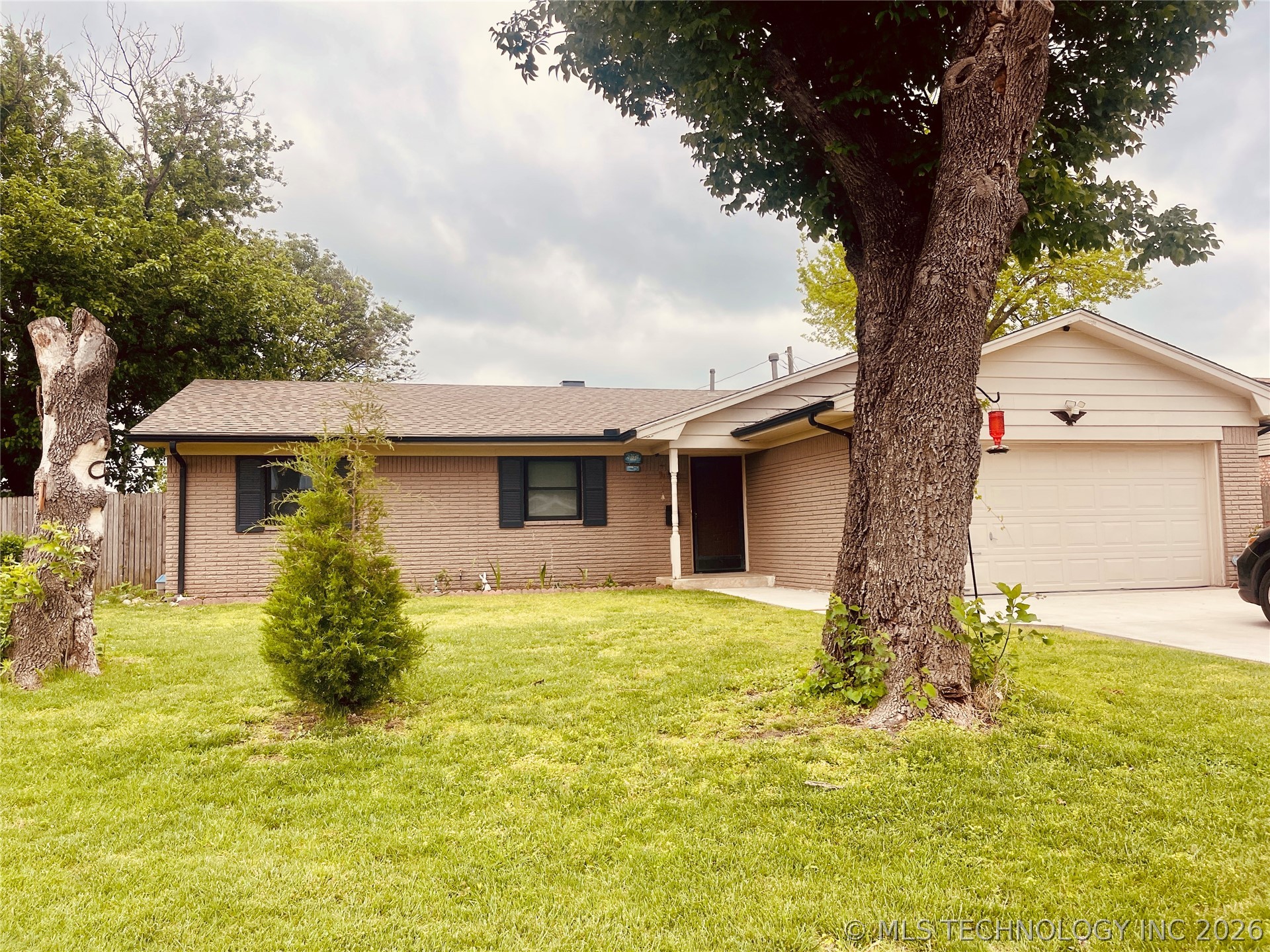 15 S 120th East Place Tulsa OK 74128