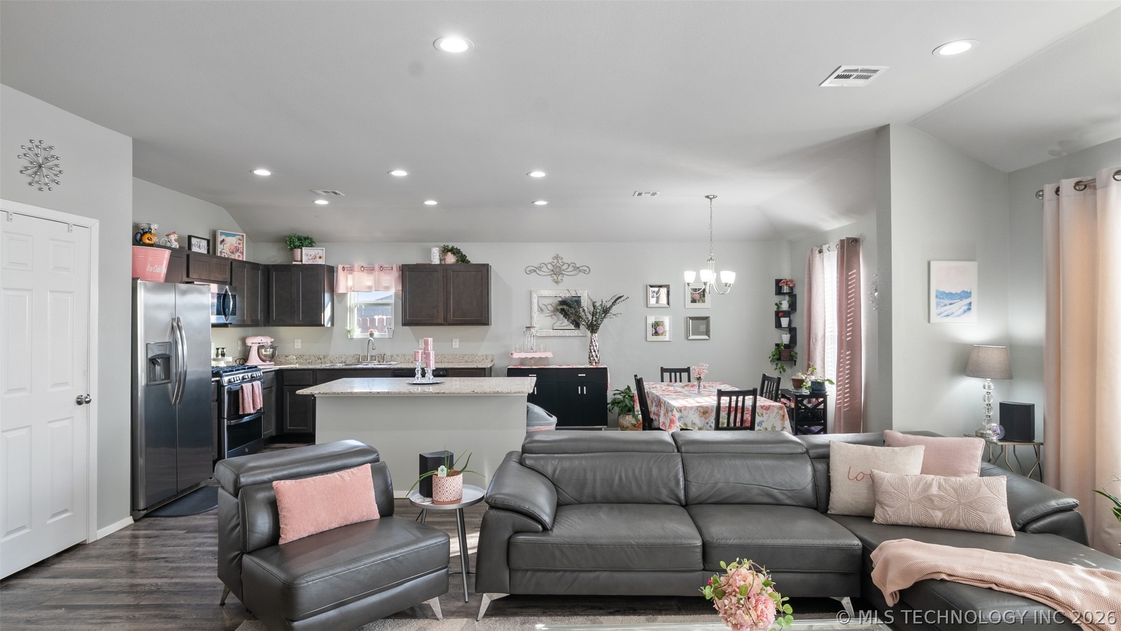 1203 W Missouri Avenue Claremore OK 74019