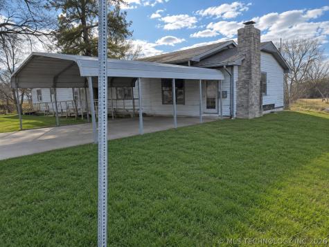 591 E Street Blackburn OK 74058