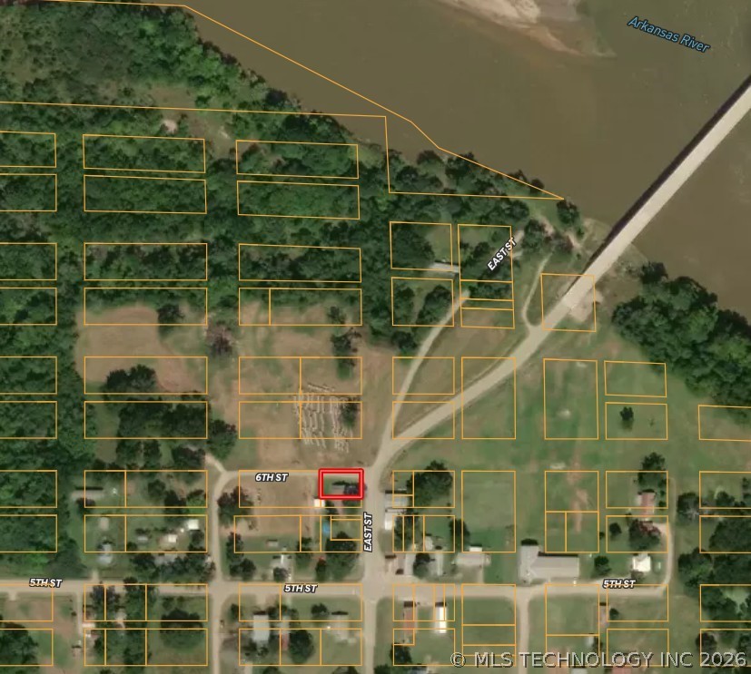 591 E Street Blackburn OK 74058