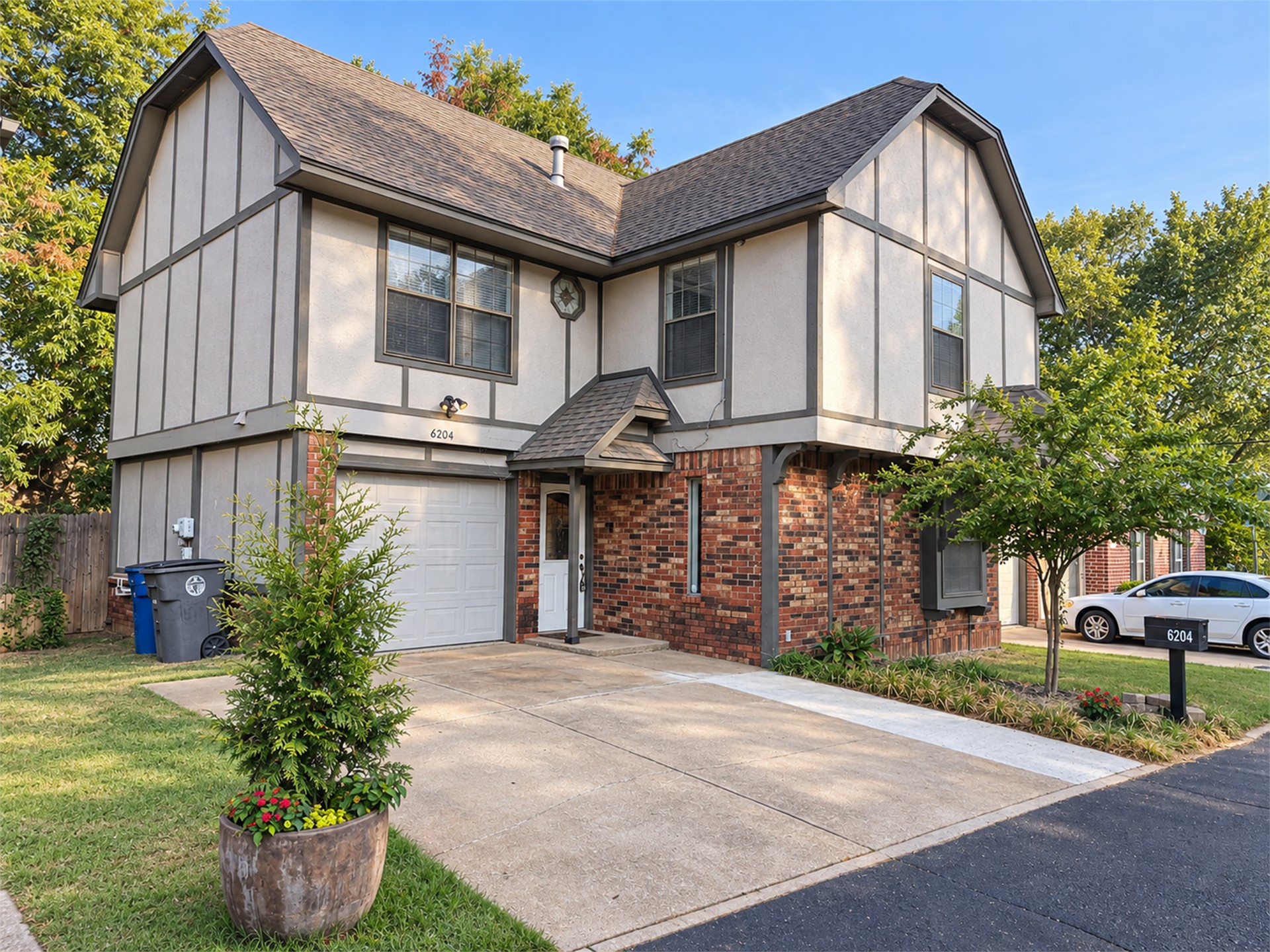 6204 S Trenton Court Tulsa OK 74136
