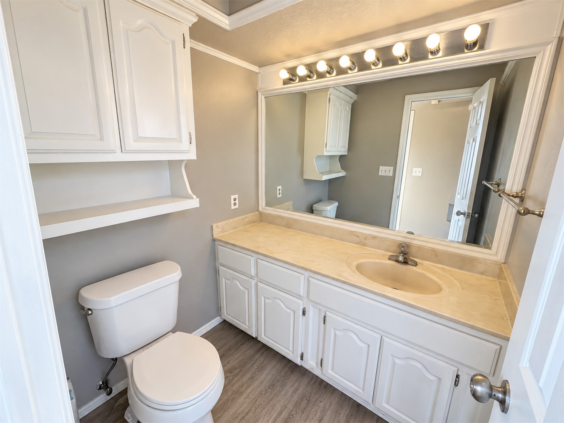 6204 S Trenton Court Tulsa OK 74136