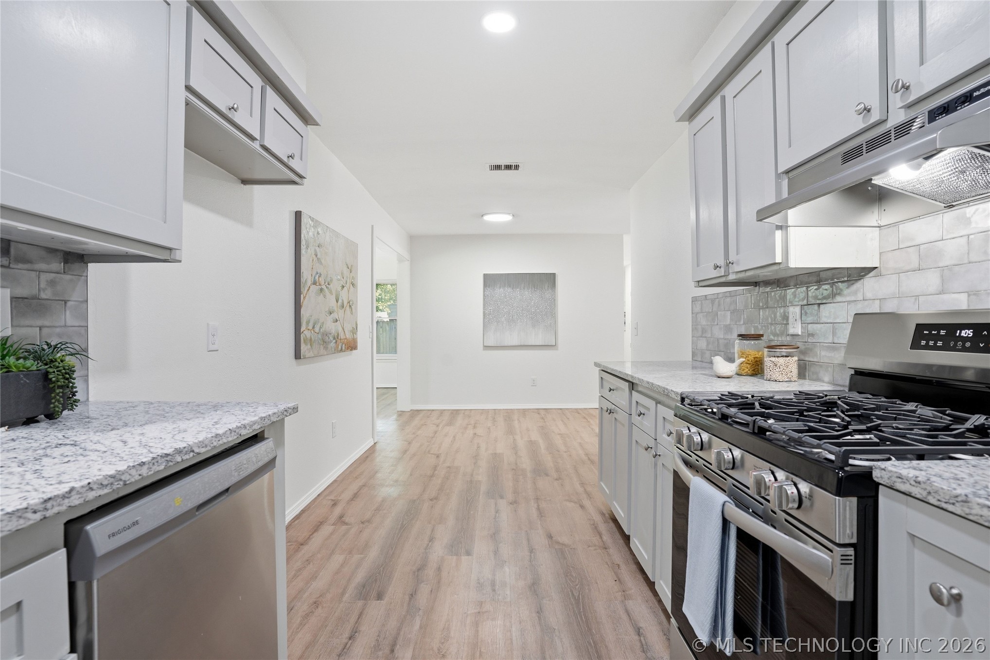 1605 S 125th Eastavenue Tulsa OK 74128