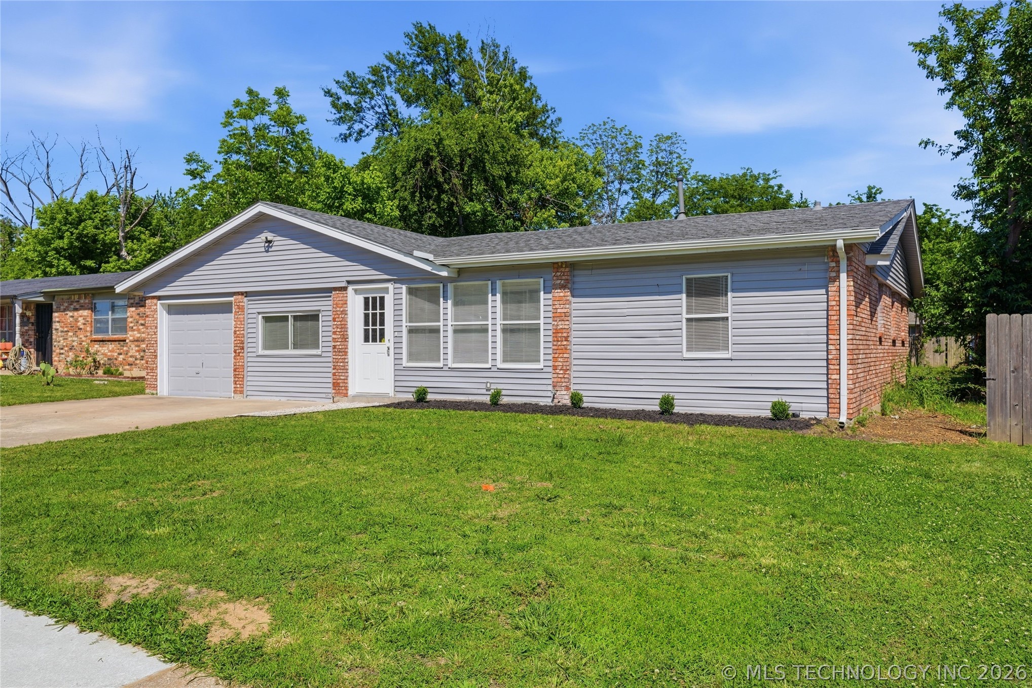 1605 S 125th Eastavenue Tulsa OK 74128