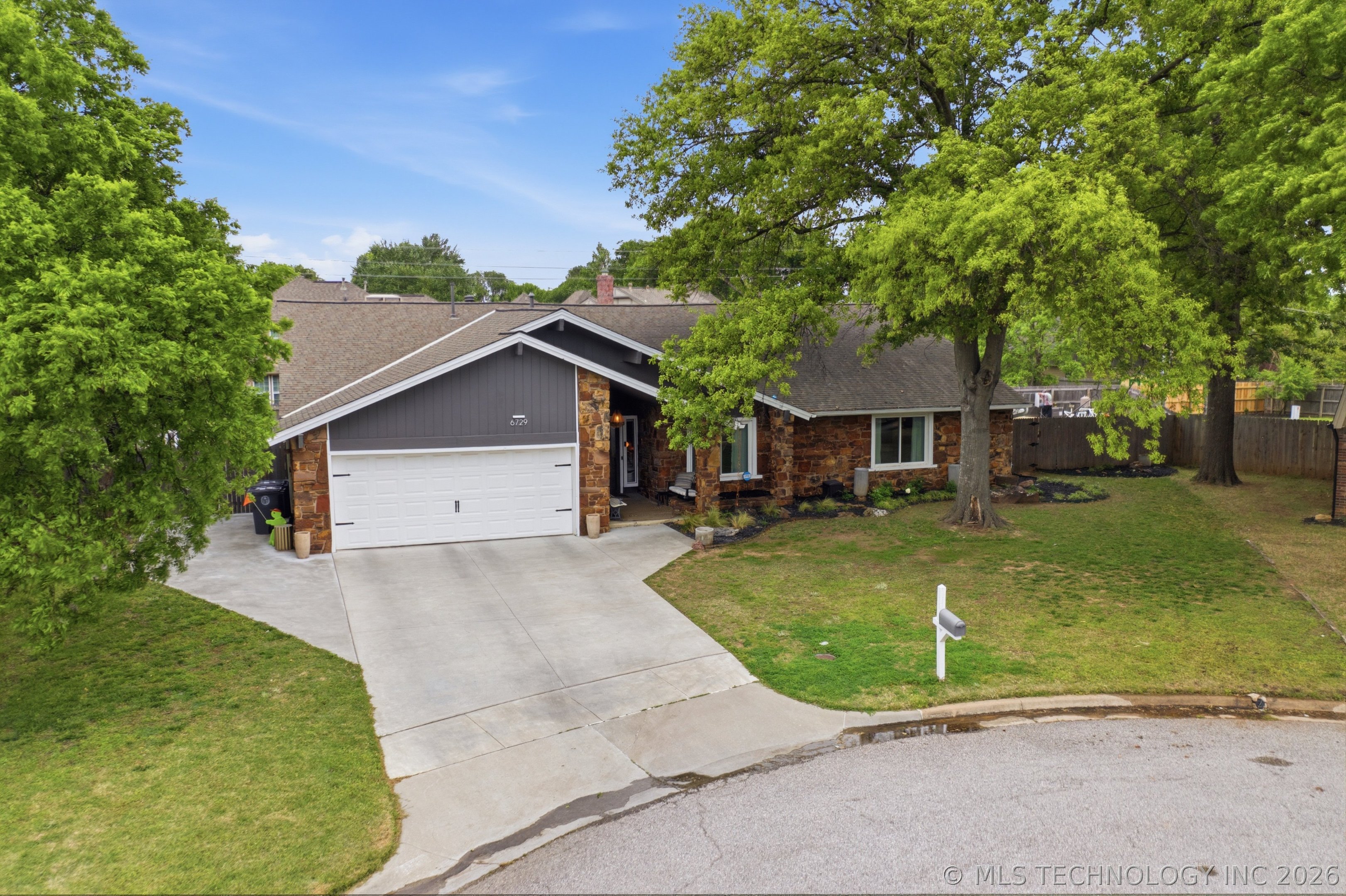 6729 E 86th Place Tulsa OK 74133