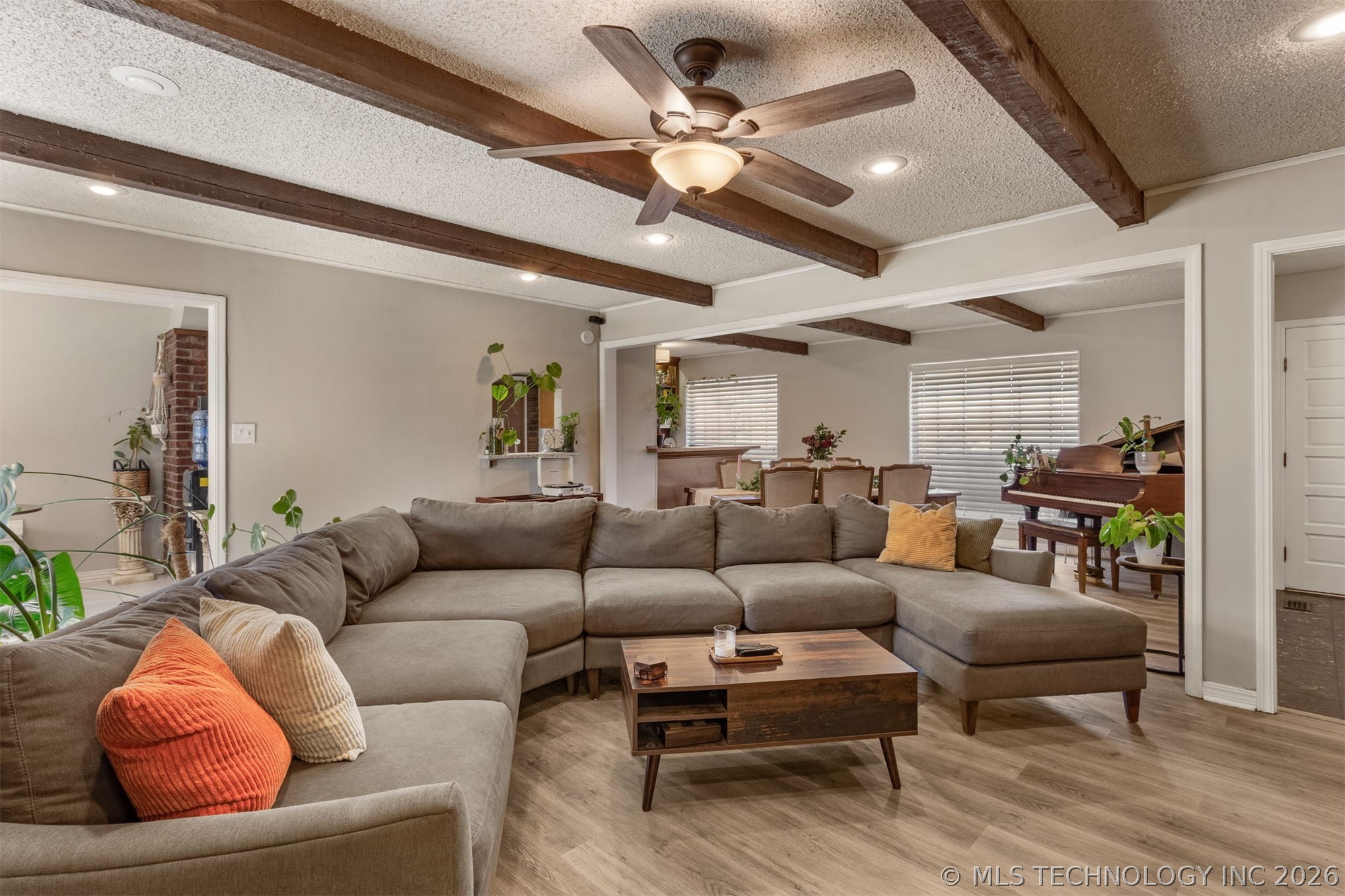 7634 E 58th Place Tulsa OK 74145