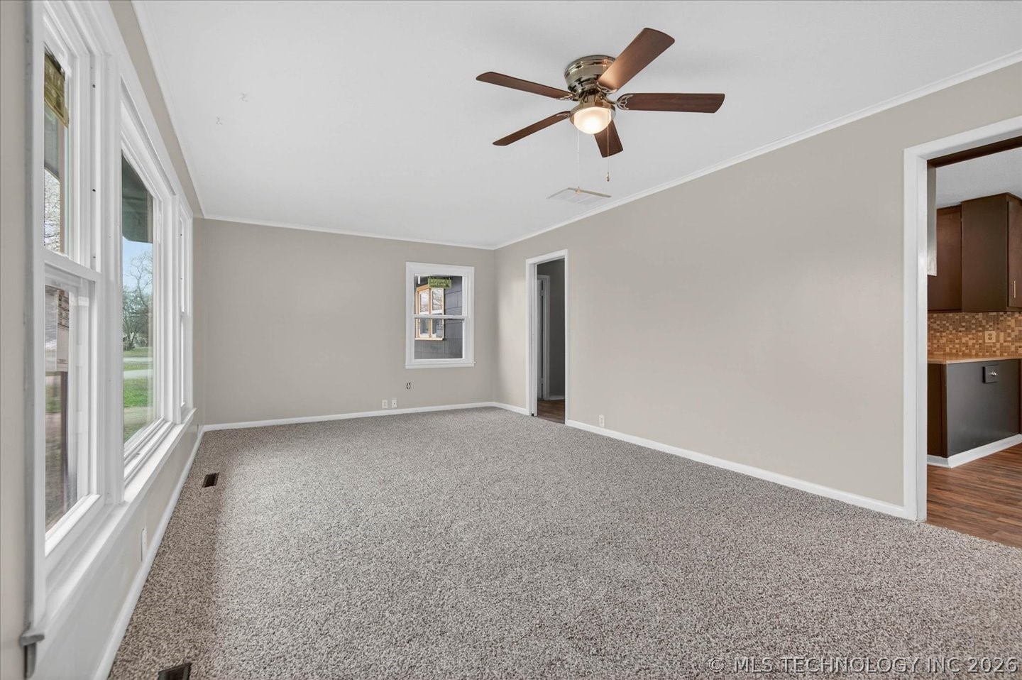 507 W Russell Avenue Nowata OK 74048