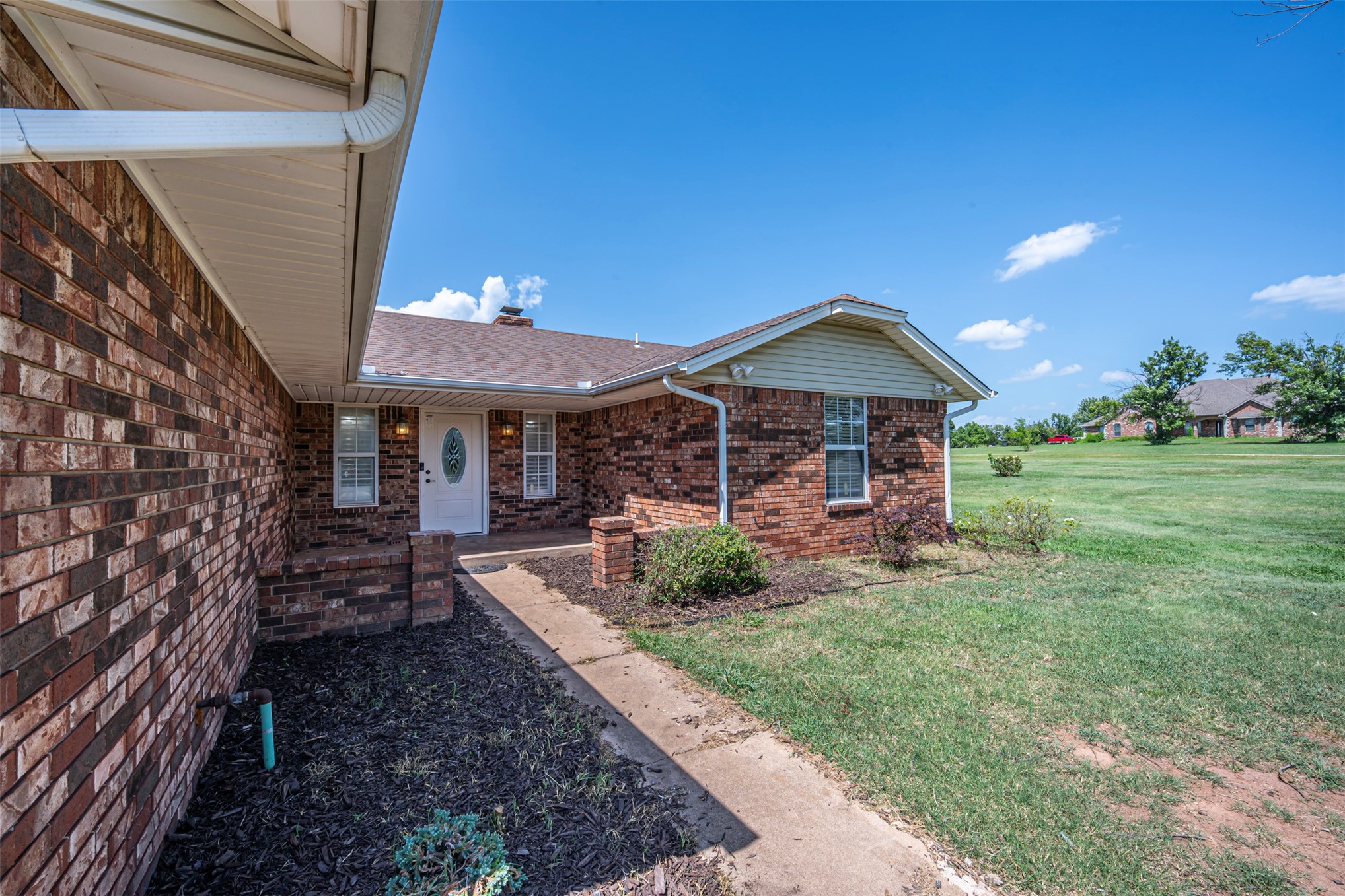 103 E Lakeview Court Tecumseh OK 74873