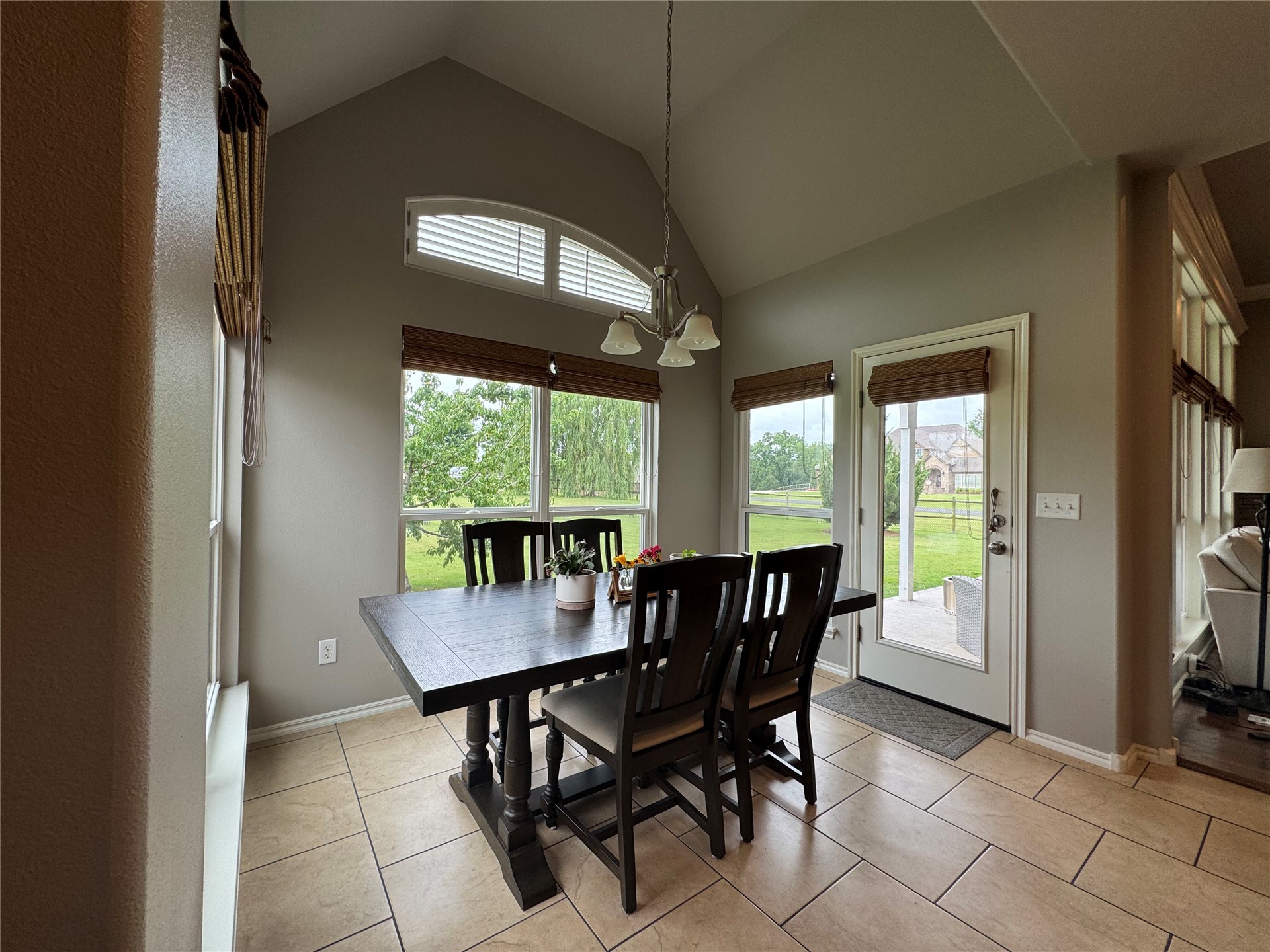 8109 N 69th Street E Owasso OK 74055