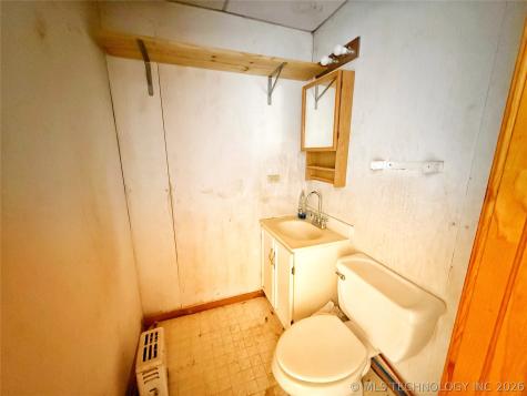 6655 E 133 Holdenville OK 74848