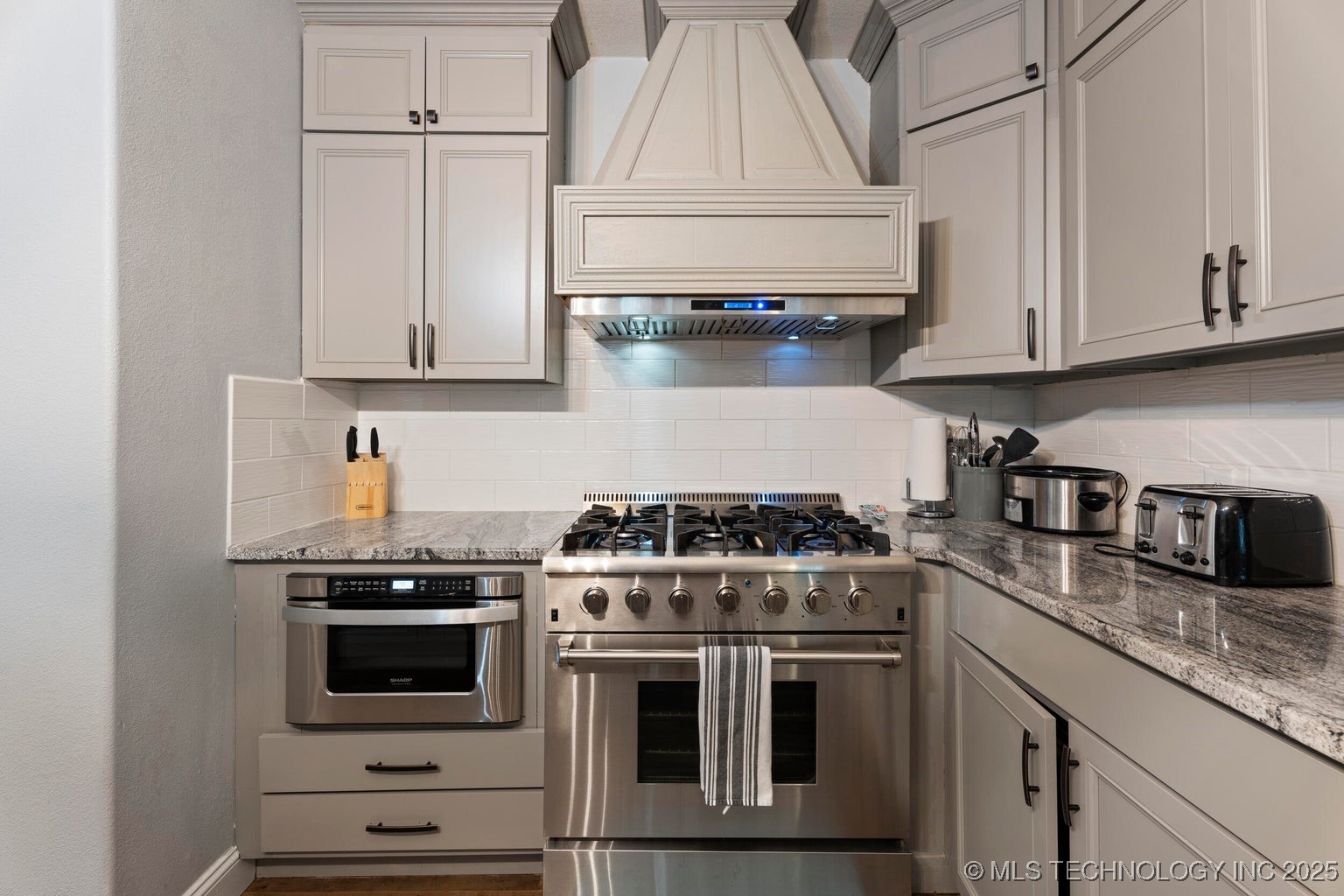 450521 Lake Shore Drive Afton OK 74331