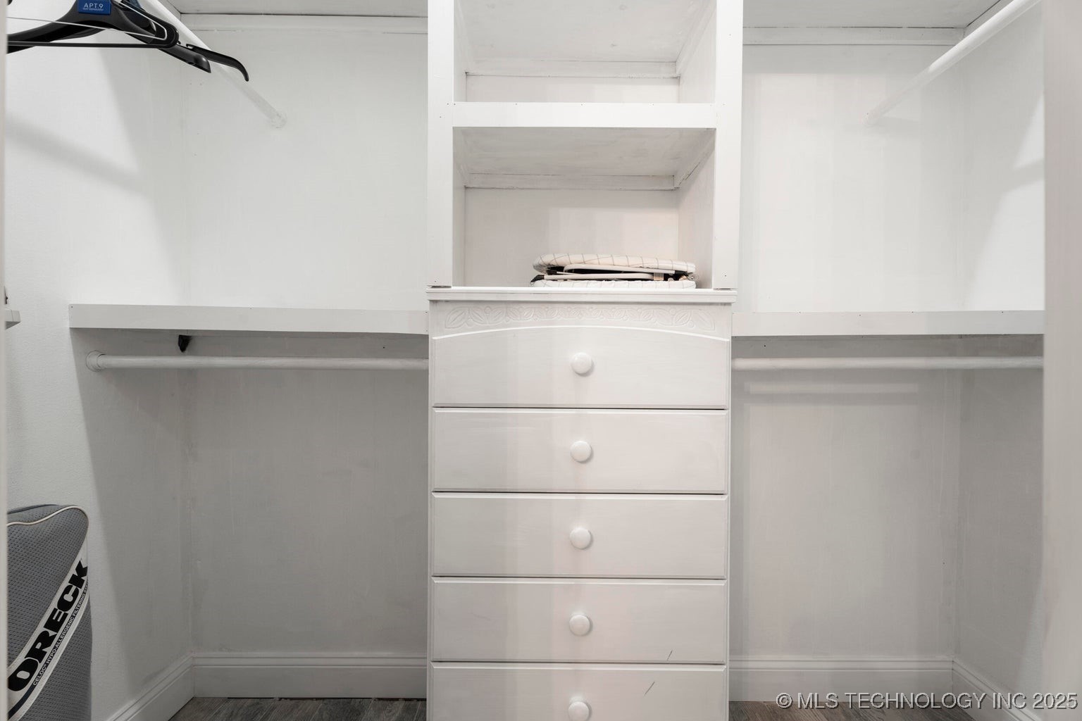 450521 Lake Shore Drive Afton OK 74331