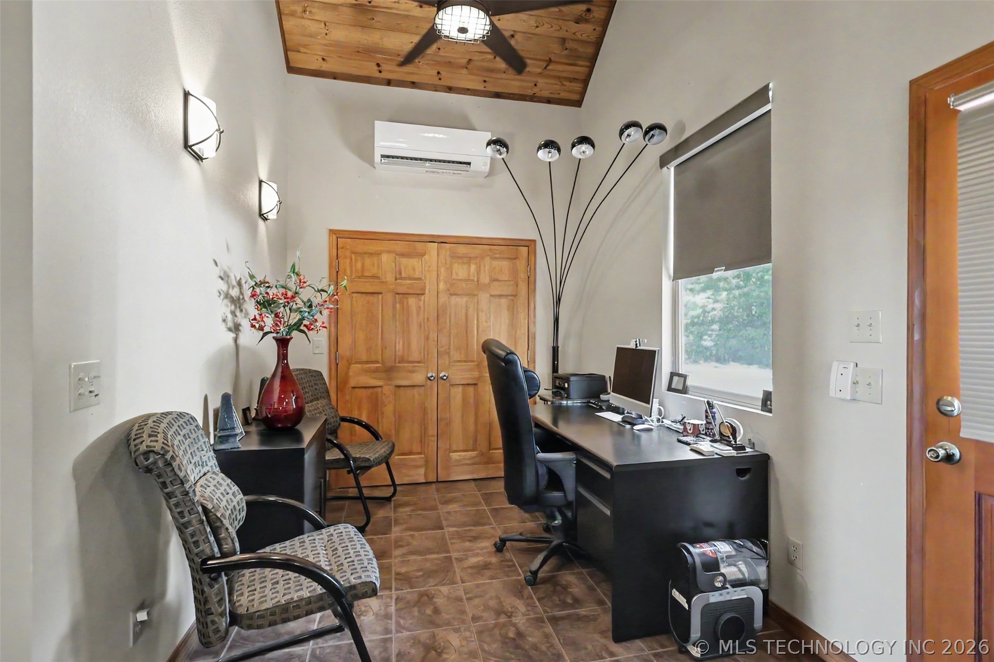 18745 W Lakewood Drive Park Hill OK 74451