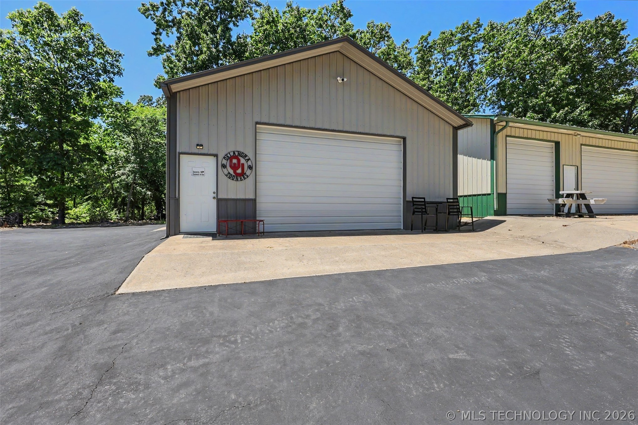 18745 W Lakewood Drive Park Hill OK 74451