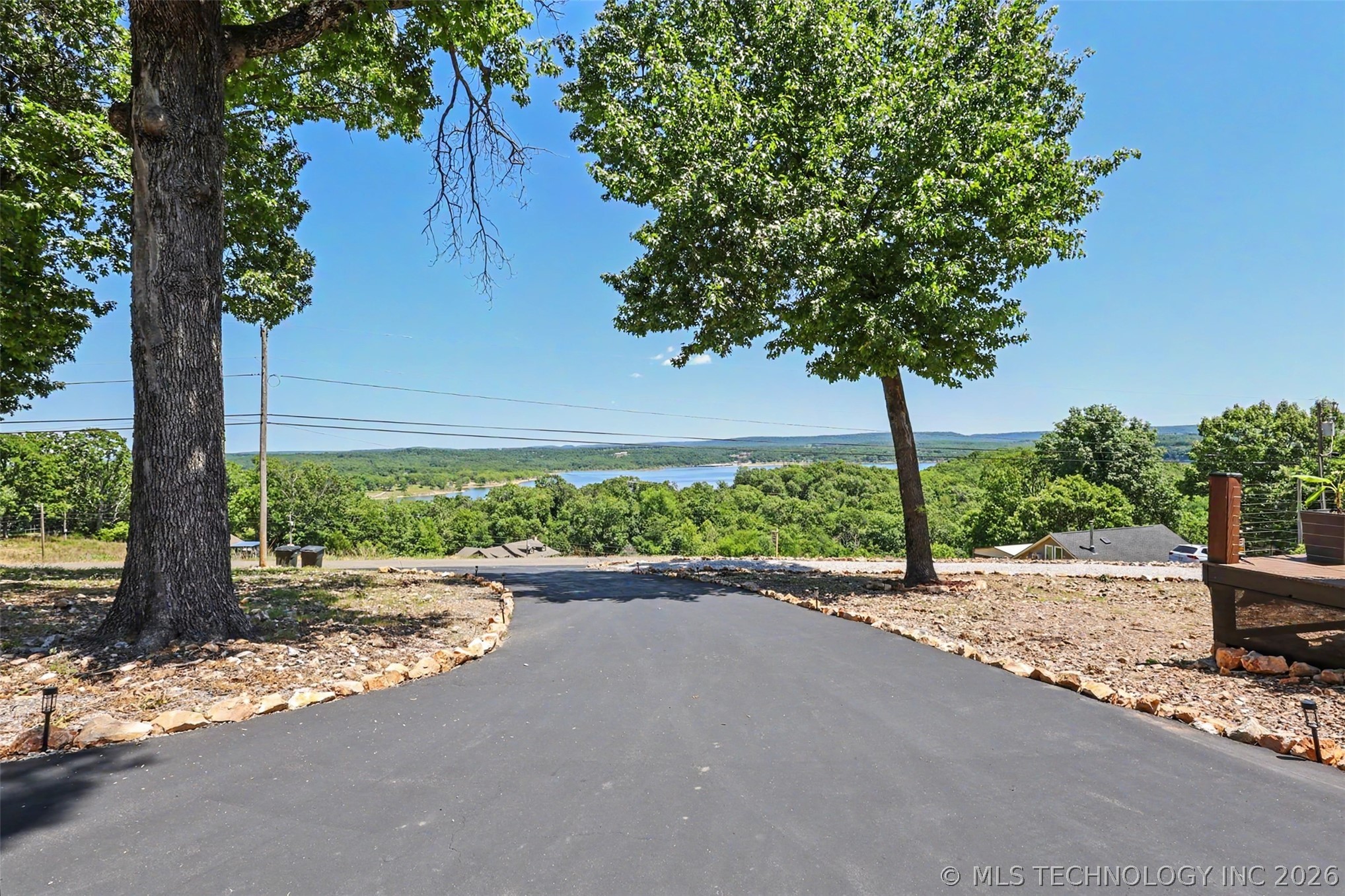 18745 W Lakewood Drive Park Hill OK 74451