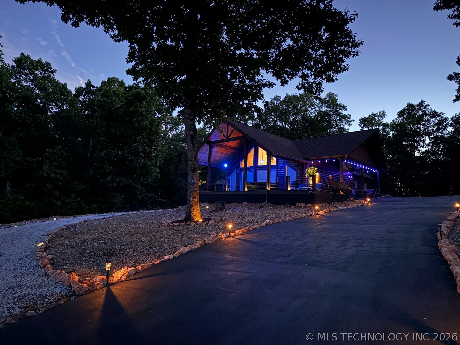 18745 W Lakewood Drive Park Hill OK 74451